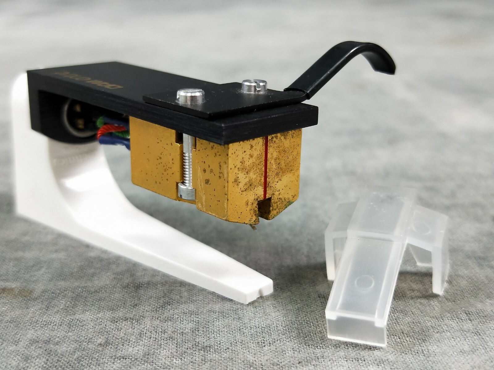 Denon DL-103 MC Gold Cartridge With Head shell In VG Condition#5131