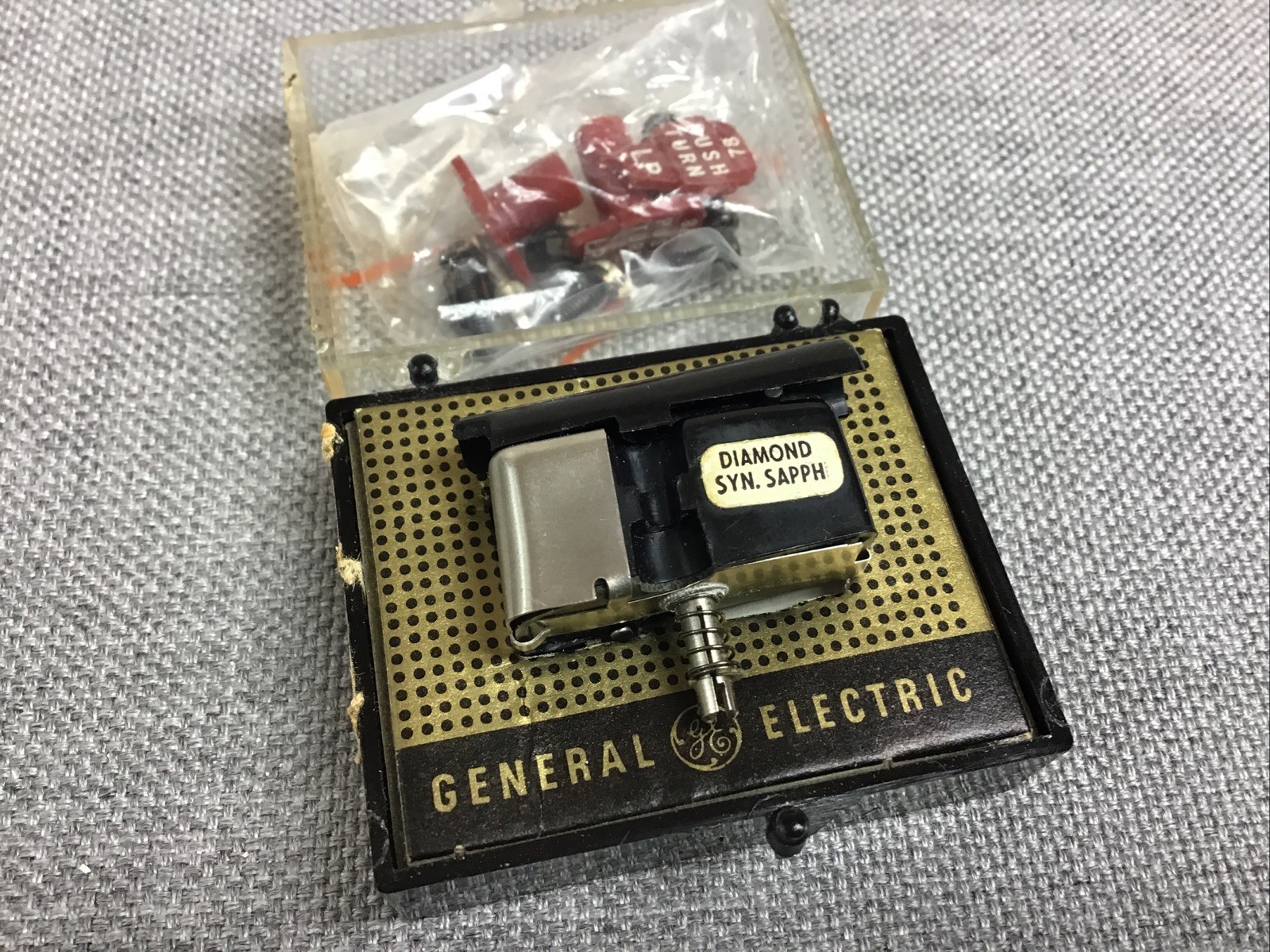 Vintage GE General Electric VR II variable reluctance cartridge 4G-052