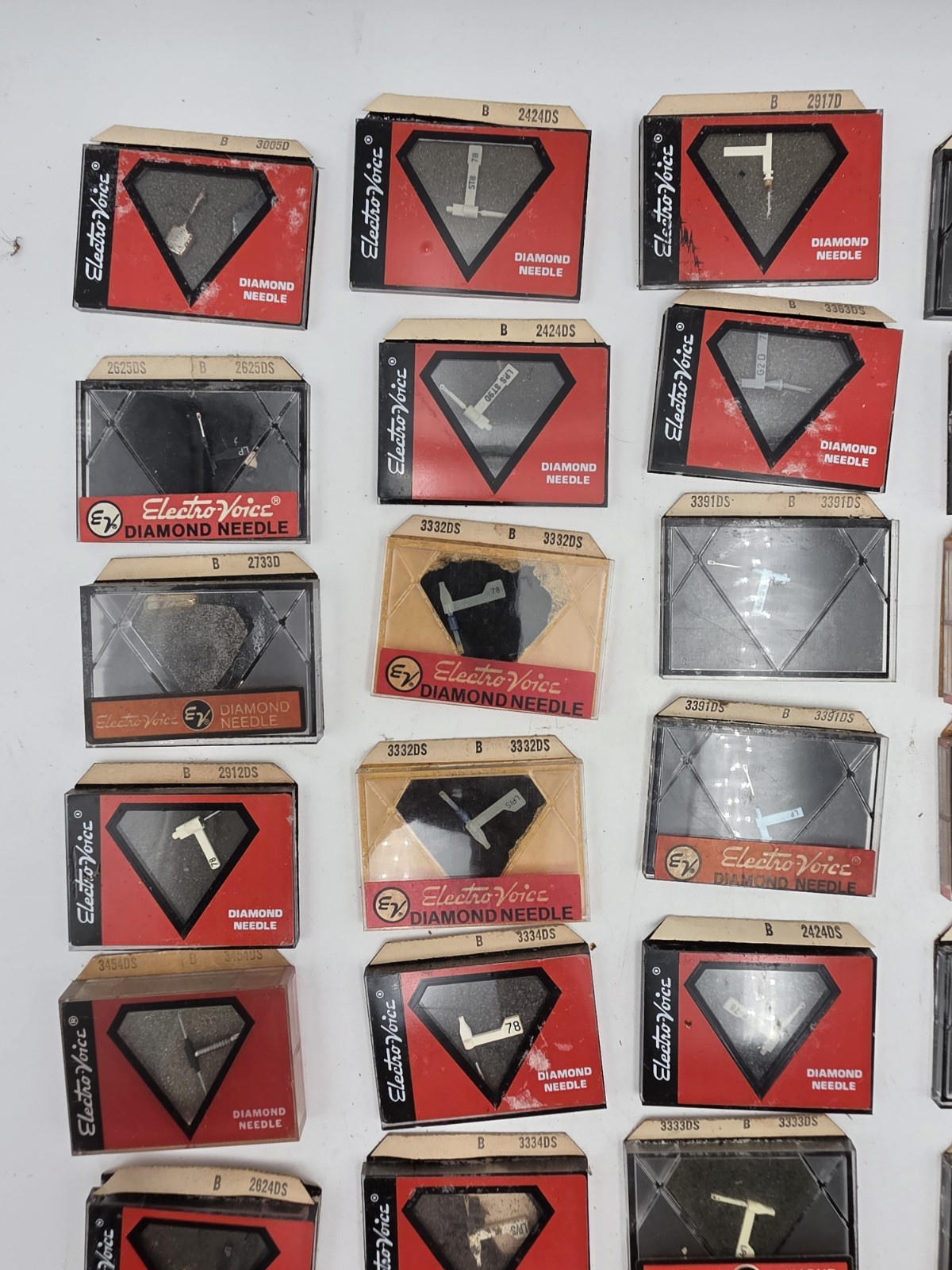 NOS Phonograph Record Needle Lot Of 60 Magnavox Electro Voice And Pfansteihl