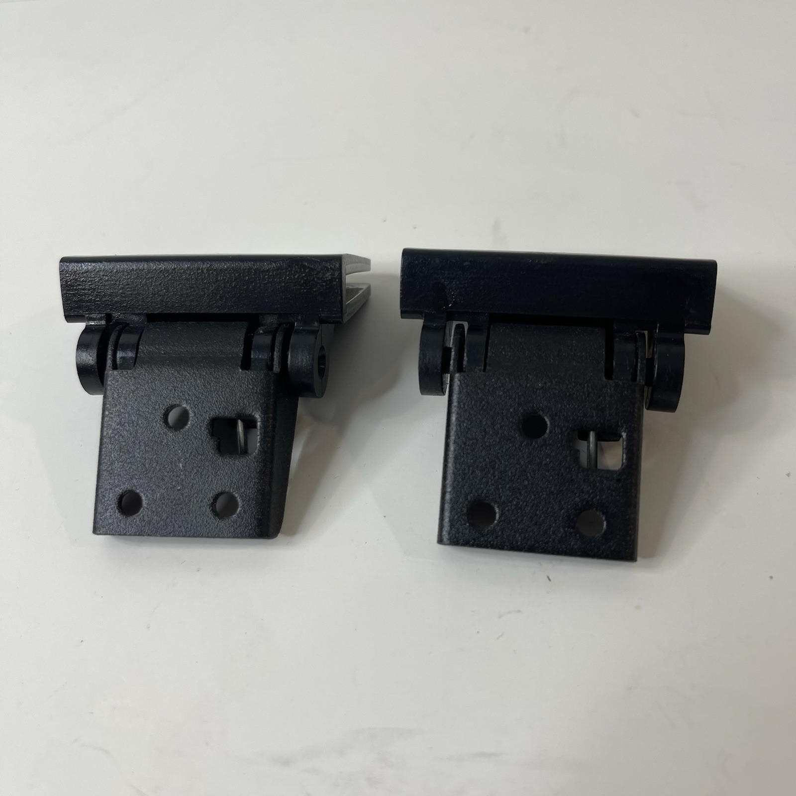 Turntable Dust Cover Hinges – 2pc Akai AP-206 Compatible With Many