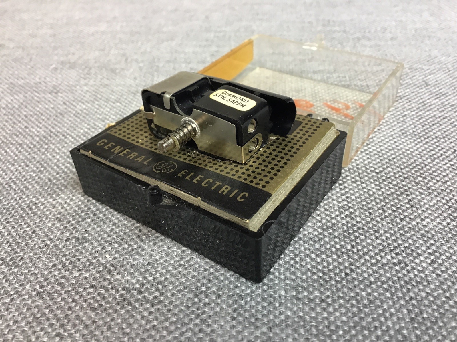 Vintage GE General Electric VR II variable reluctance cartridge 4G-052