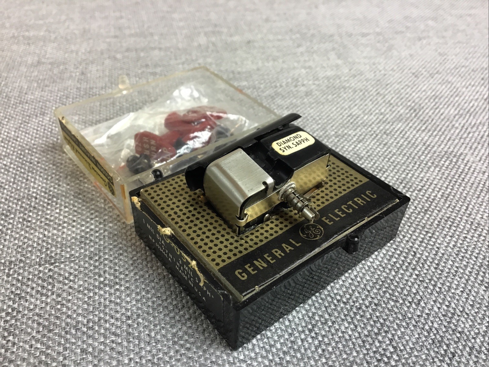 Vintage GE General Electric VR II variable reluctance cartridge 4G-052
