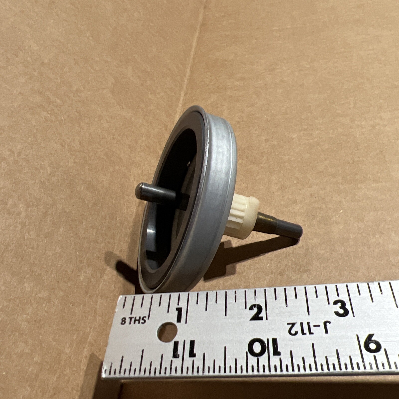 Realistic Lab-395 Direct Drive TURNTABLE Motor – OEM Replacement Part