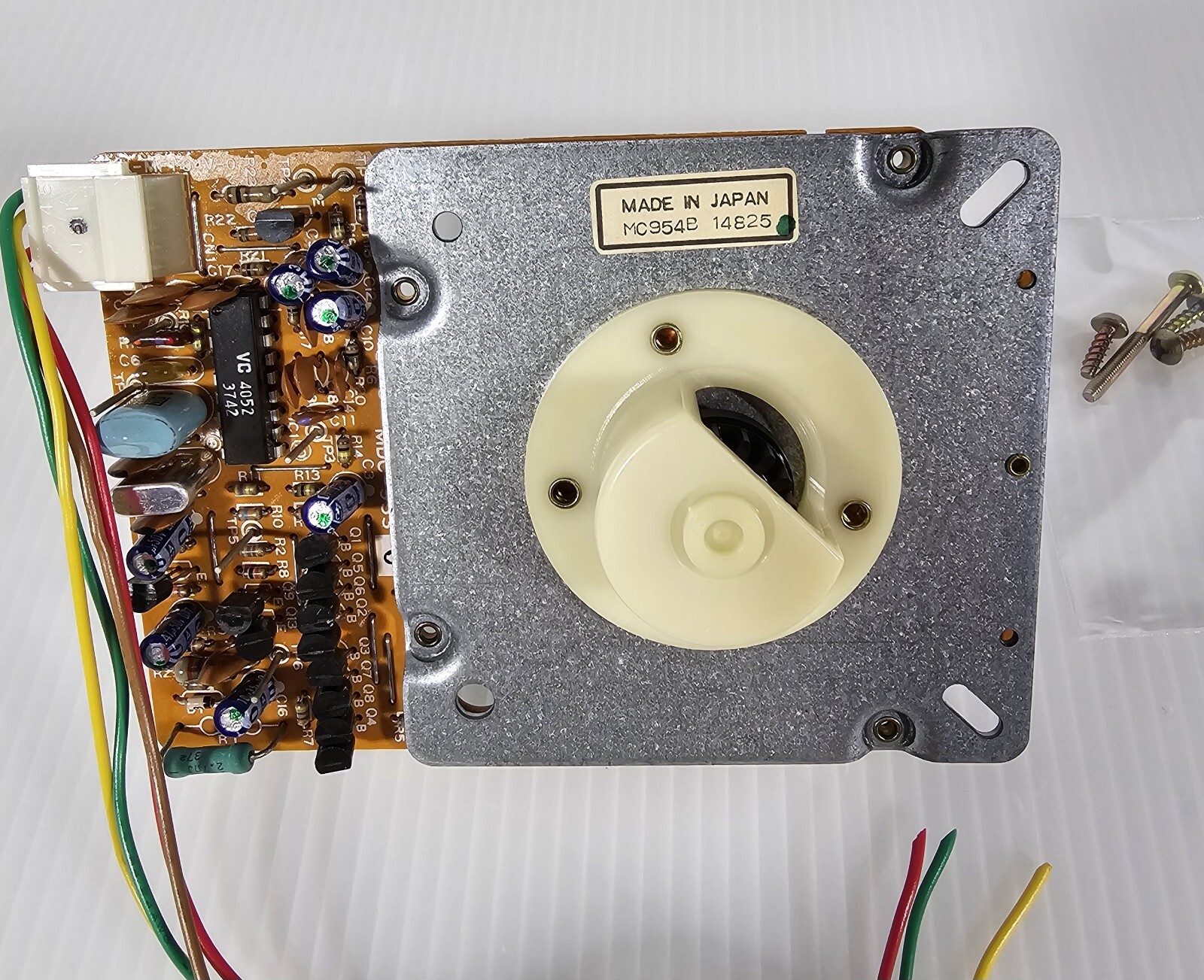 JVC QL-F300 Turntable,MOTOR, Original OEM Part