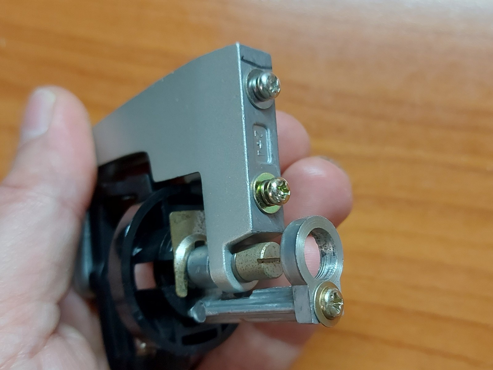 Technics ToneArm Tone Arm Pivot Arm Replacement Spare Parts SL Q2 Q3 – M