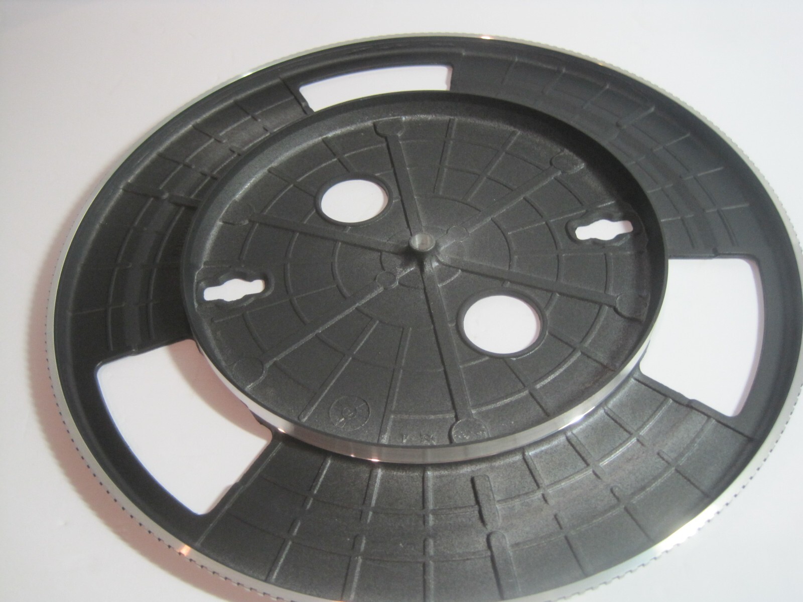 Original Technics SL-BD22, turntable record player, platter and rubber mat