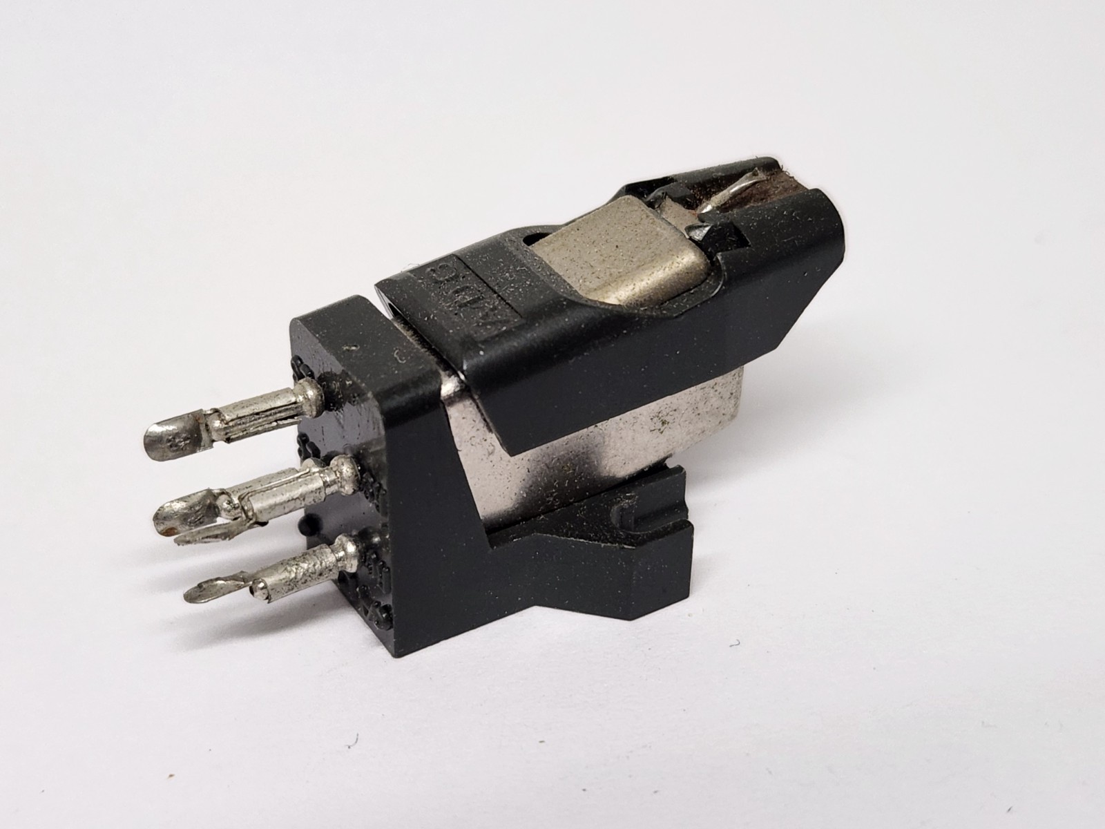 ADC QLM 30 MK III Cartridge W/ Stylus