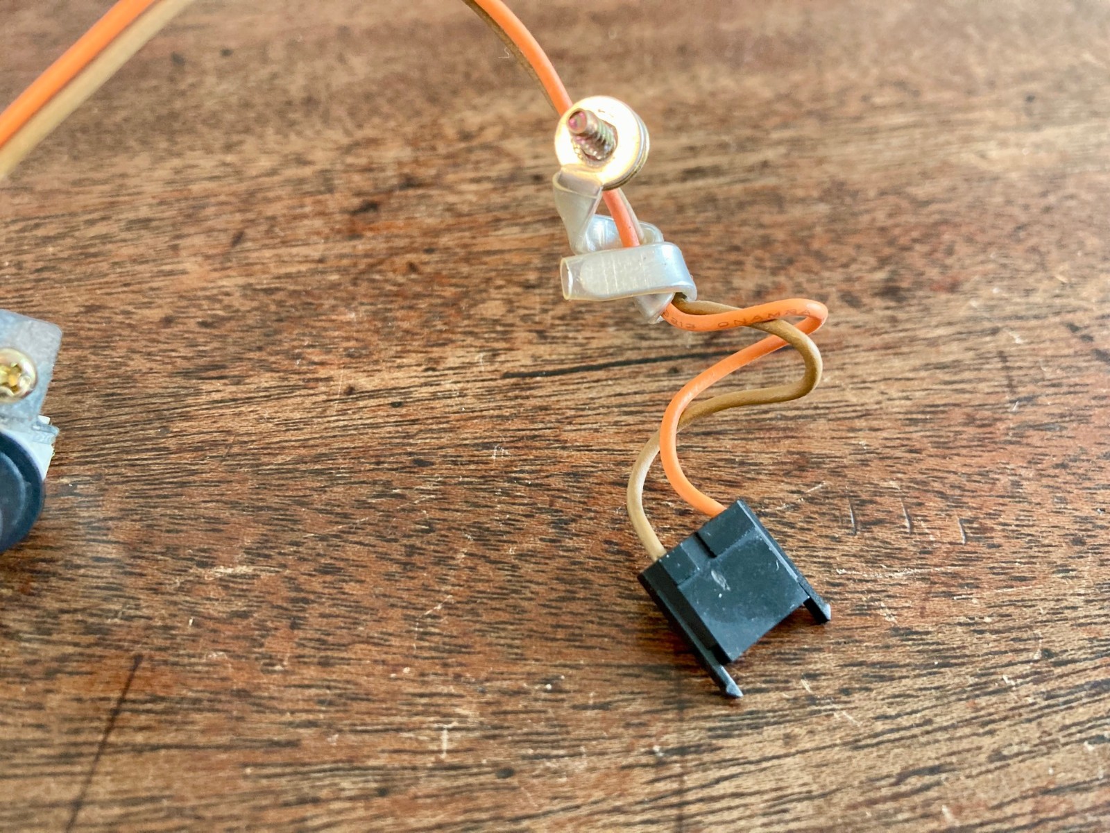 Technics SL-1700 Mk2 Auto return switch
