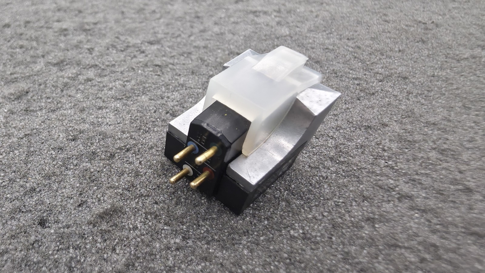 Technics 200C. EPC-84SM. Cartridge With Original stylus