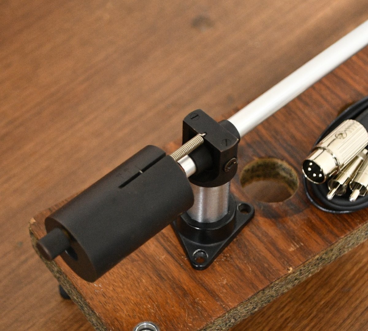 Onmon Lab RF-297 Tone Arm Modified with Damper for SPU-A Used