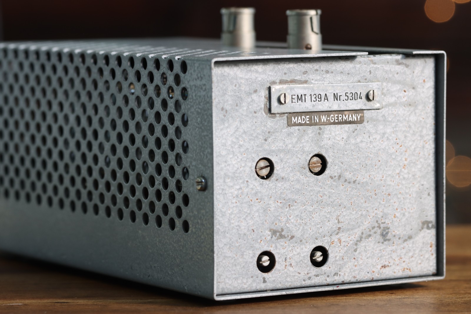Vinate EMT 139A serial 5304 Excellent