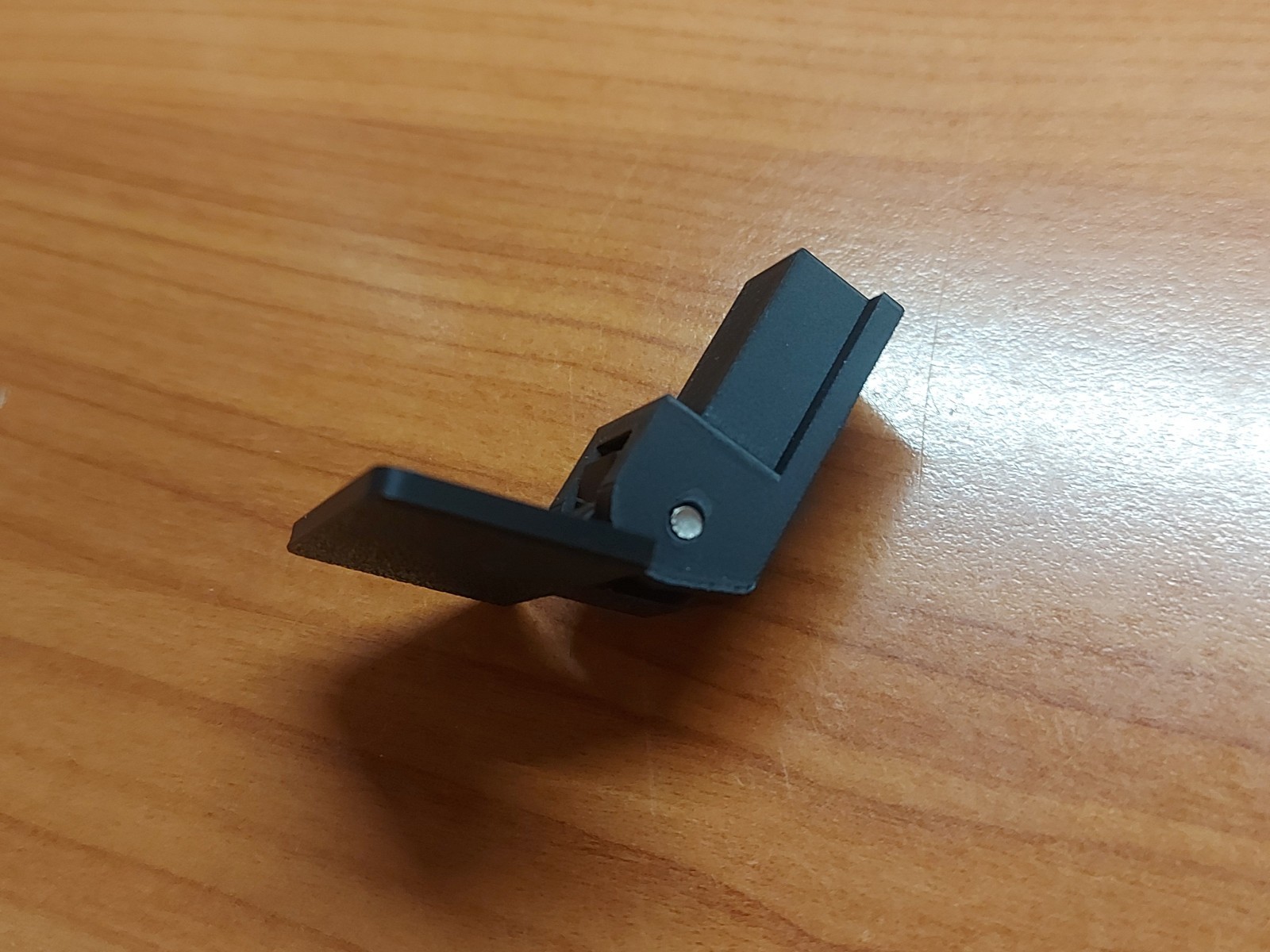 1x Turntable Dust Cover Hinge Hinges Member RELOOP RP-2000 MK3