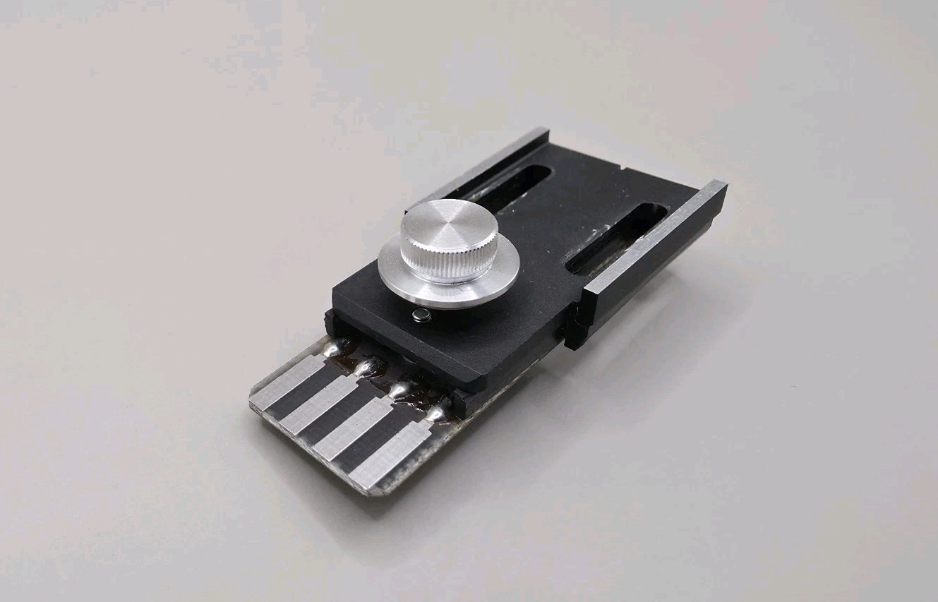 Grace HP-1B Original Headshell For Grace G-704 Tonearm