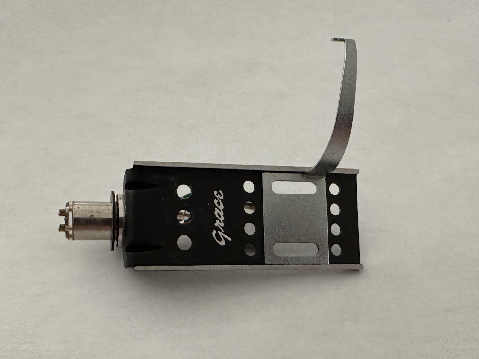 Grace HS-3 vintage PHONO HEADSHELL- GENUINE MADE IN JAPAN – VERY GOOD – PLS READ