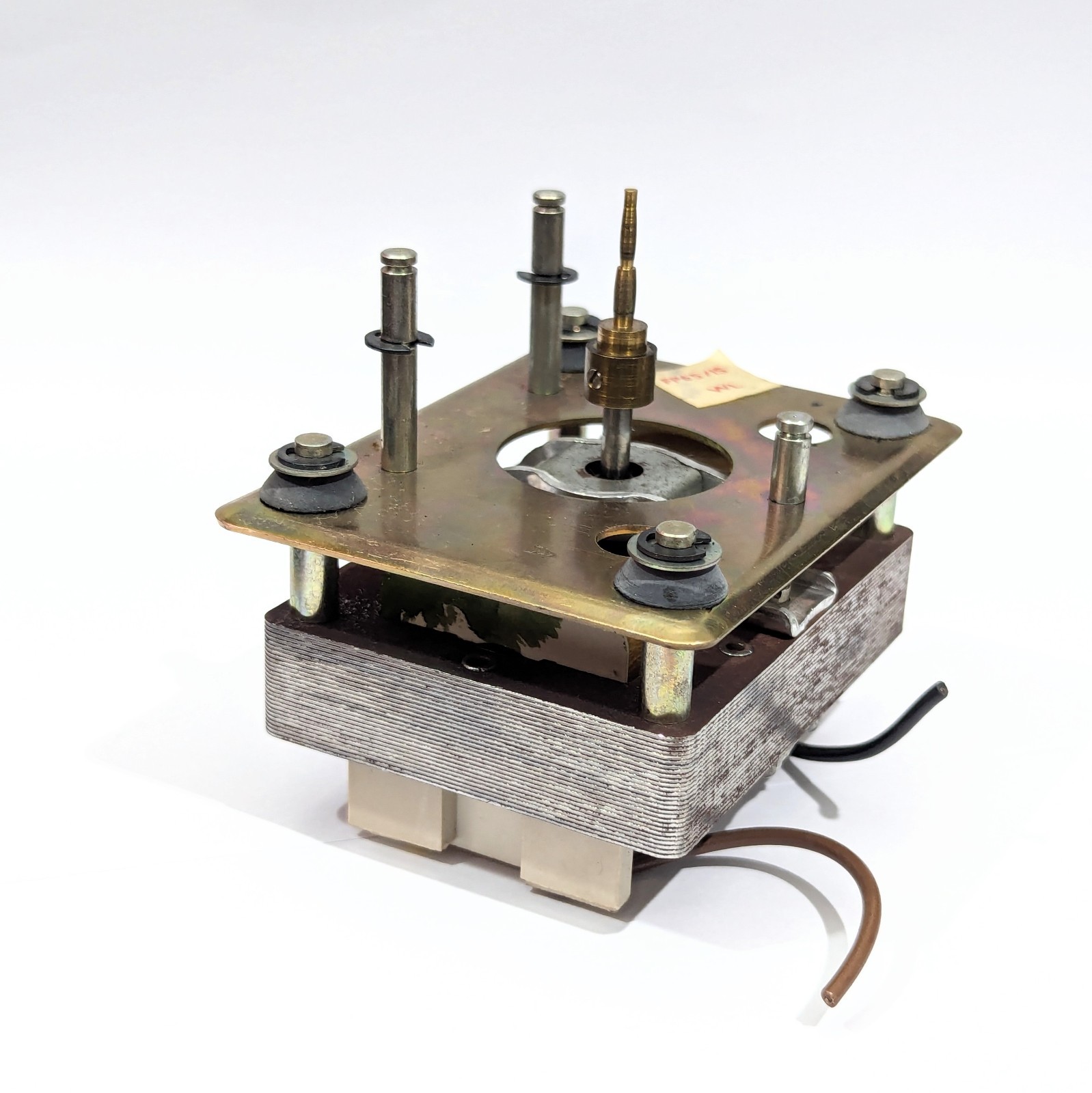 Realistic LAB 50 BSR C165 Turntable Parts Motor And Pulley FP65/IS Tested
