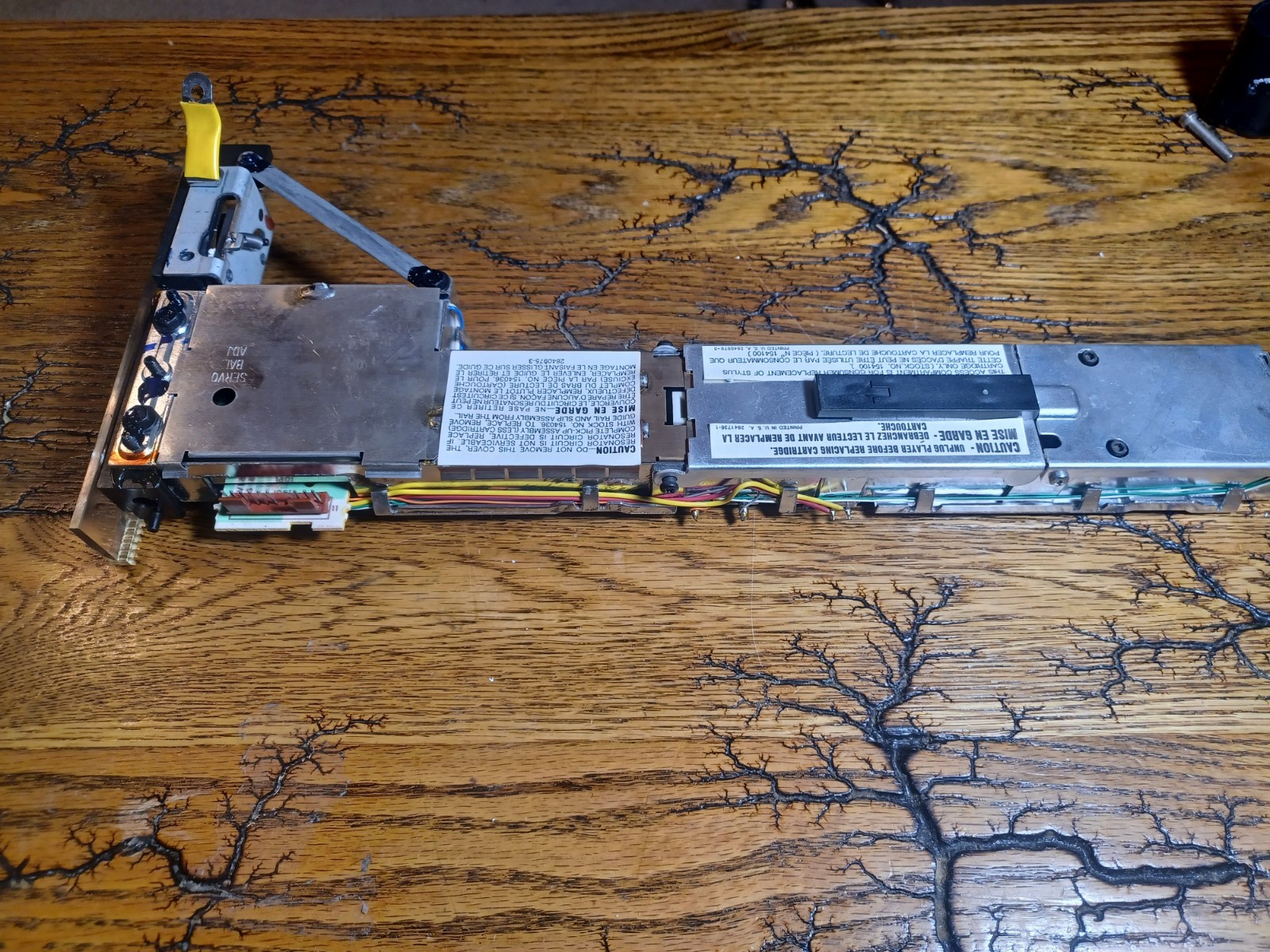 RCA SGT 250 CED VideoDisc Player– Complete Stylus Carriage & Pickup Arm Assembly