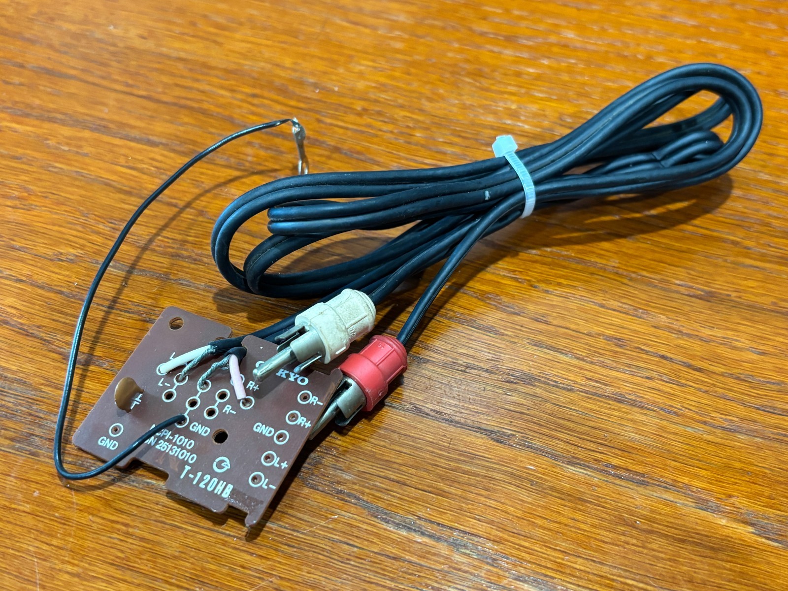 Onkyo CP-1033A Turntable Parts – RCA Leads w/ Circuit Board