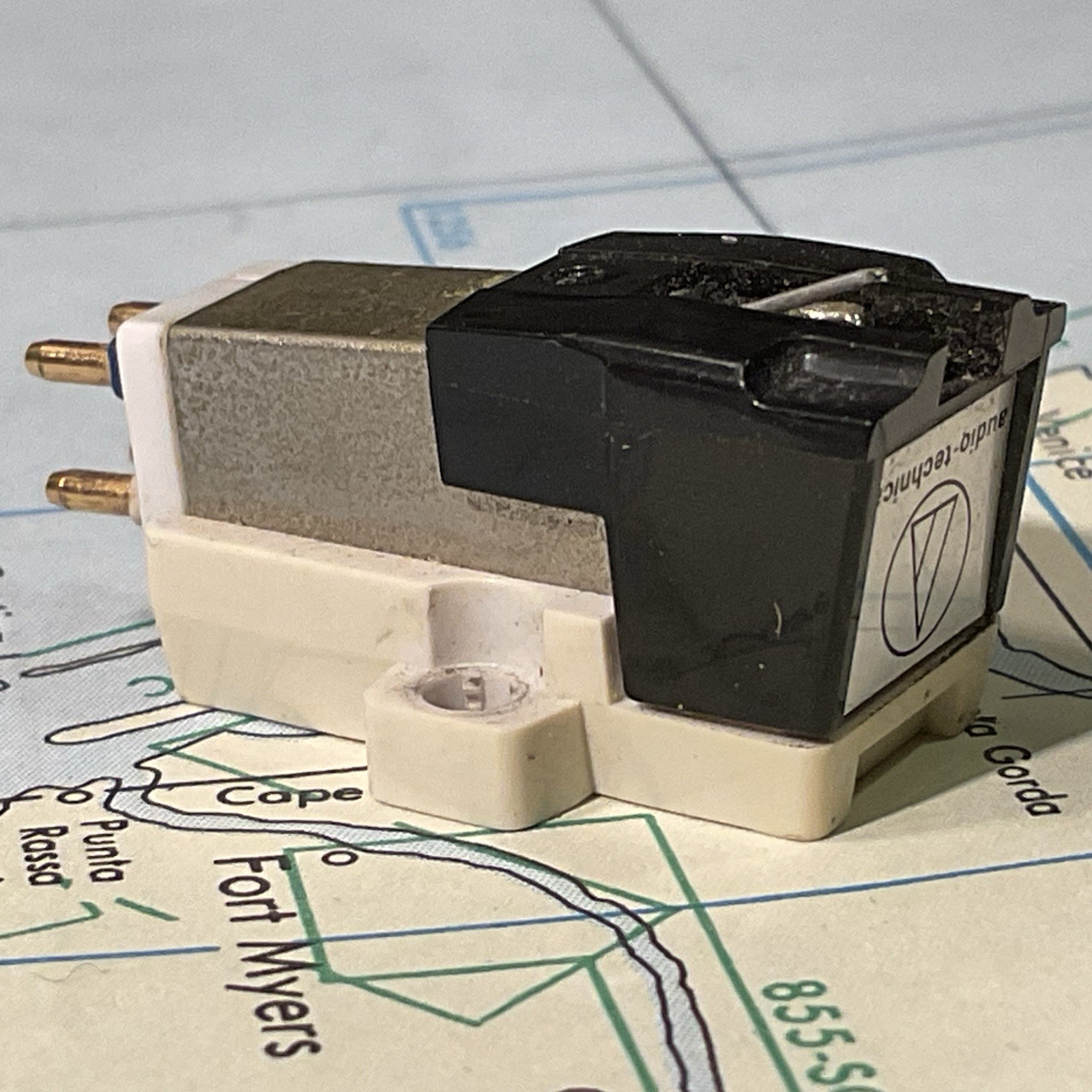Audio Technica AT65 cartridge with Stylus