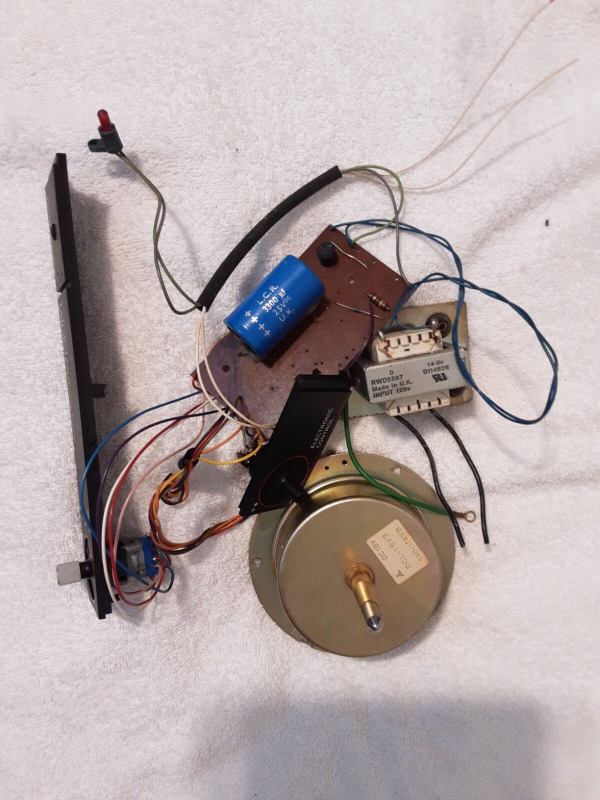 Motor Pitch Control 33. 45RMS