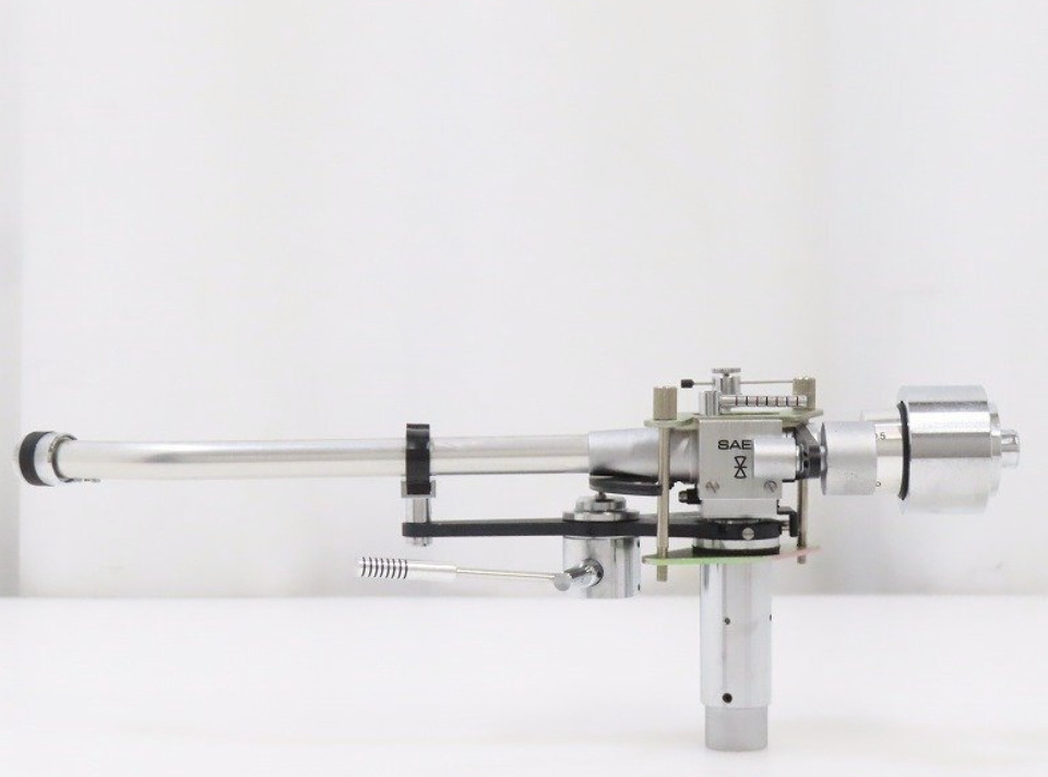 SAEC WE-407/23 tonearm for professional