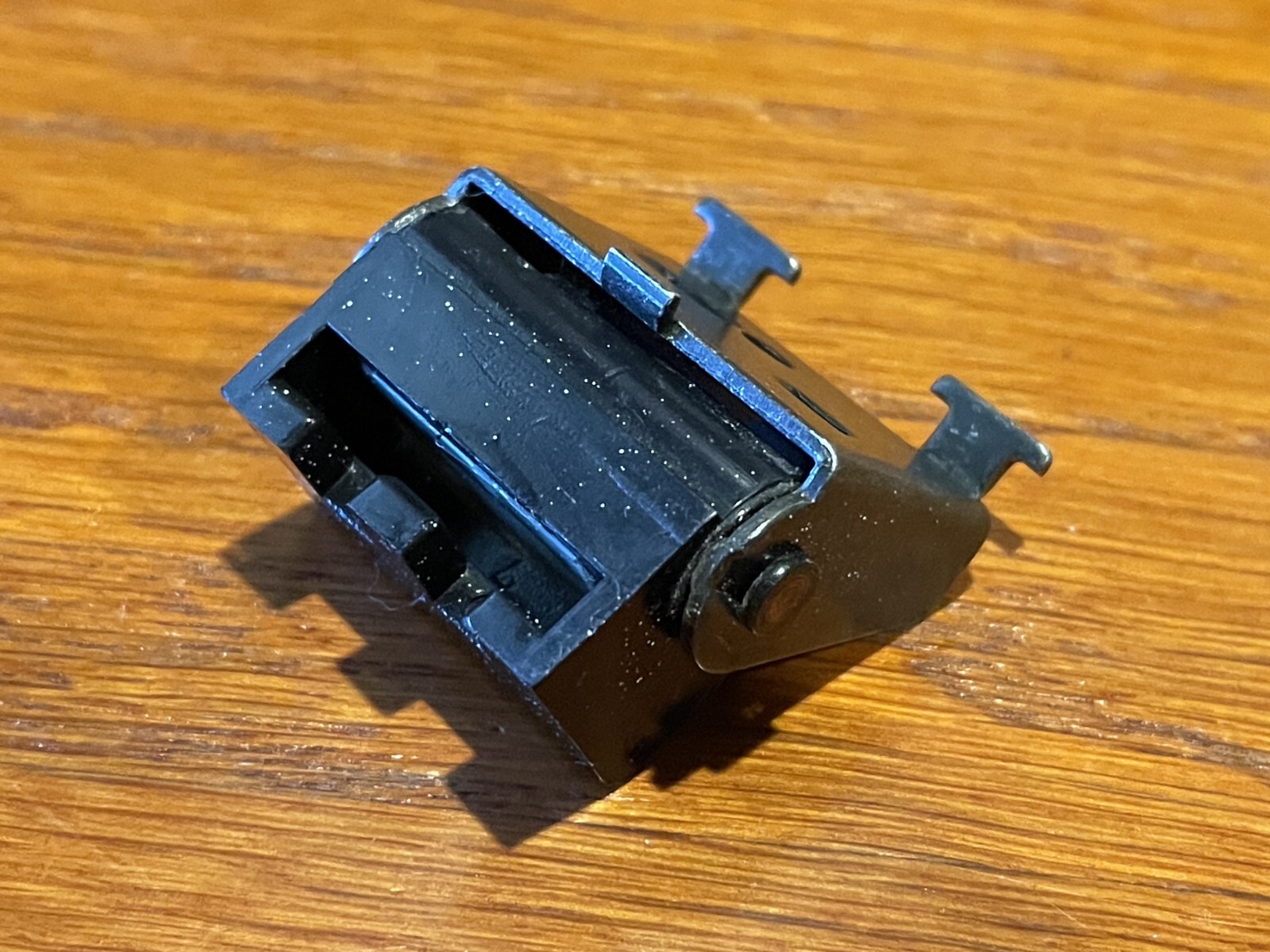 Technics Turntable Parts – Dust Cover Hinge (1) (See Description for fit list)