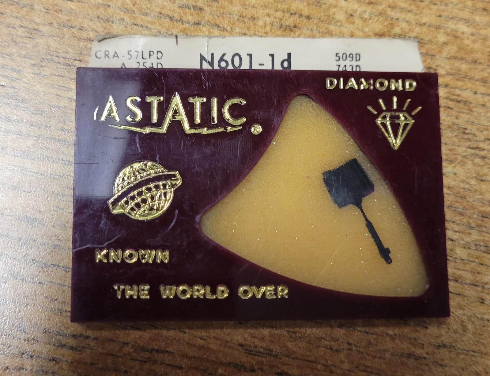 Vintage NOS Canadian Astatic LTD N601-1d LP ANI-65 Diamond Record Needle