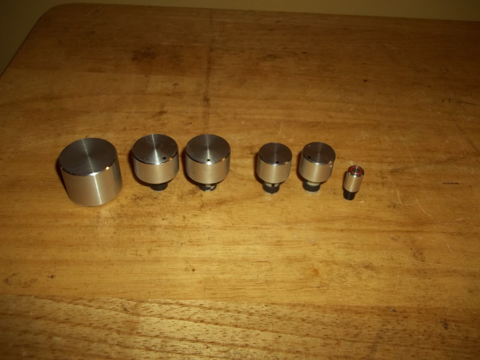 Sears 132.91429050 Stereo System Knob Set