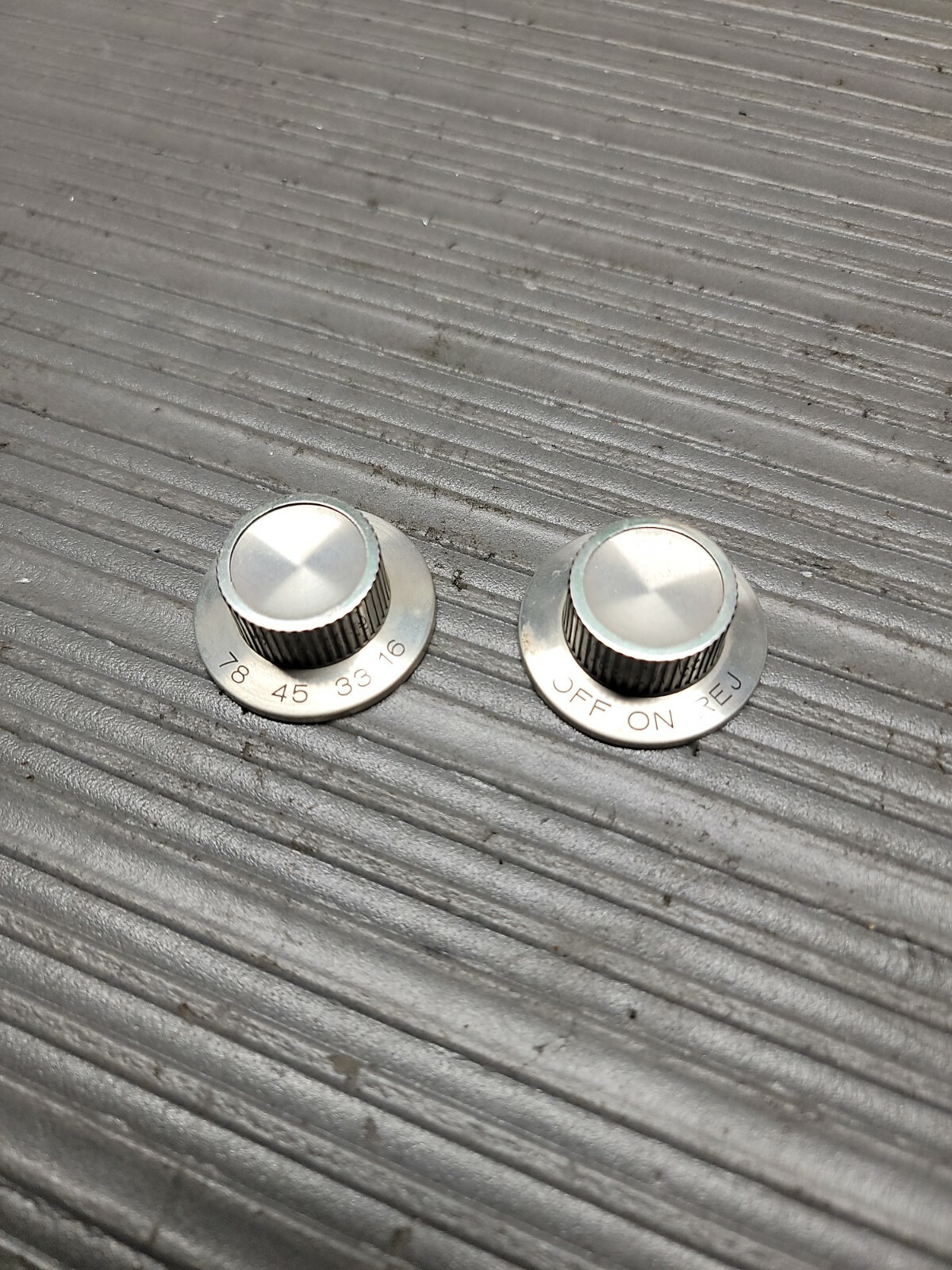 Zenith Circle Of Sound Speed On Off Knobs