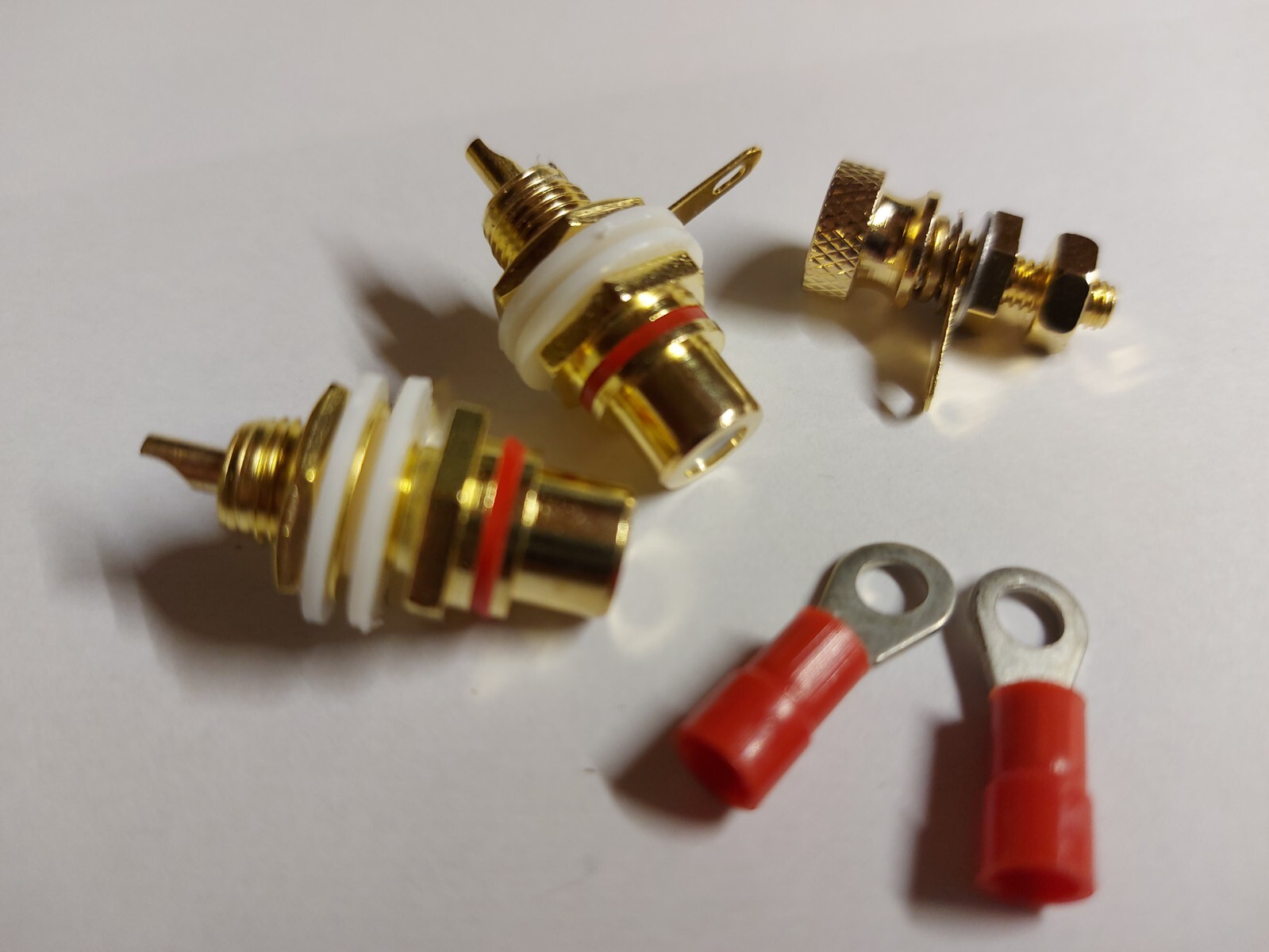 1x KIT RCA BOX Technics SL-1200 SL-1210 MK1 MK2 MK3 MK4 MK5 SUPPORTO + RCA / GND