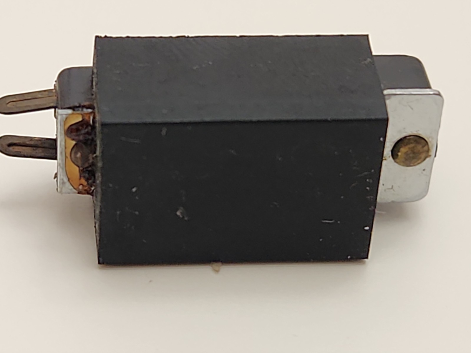 Astatic 631 Ceramic Turntable Cartridge ( NOS ) READ DESCRIPTION