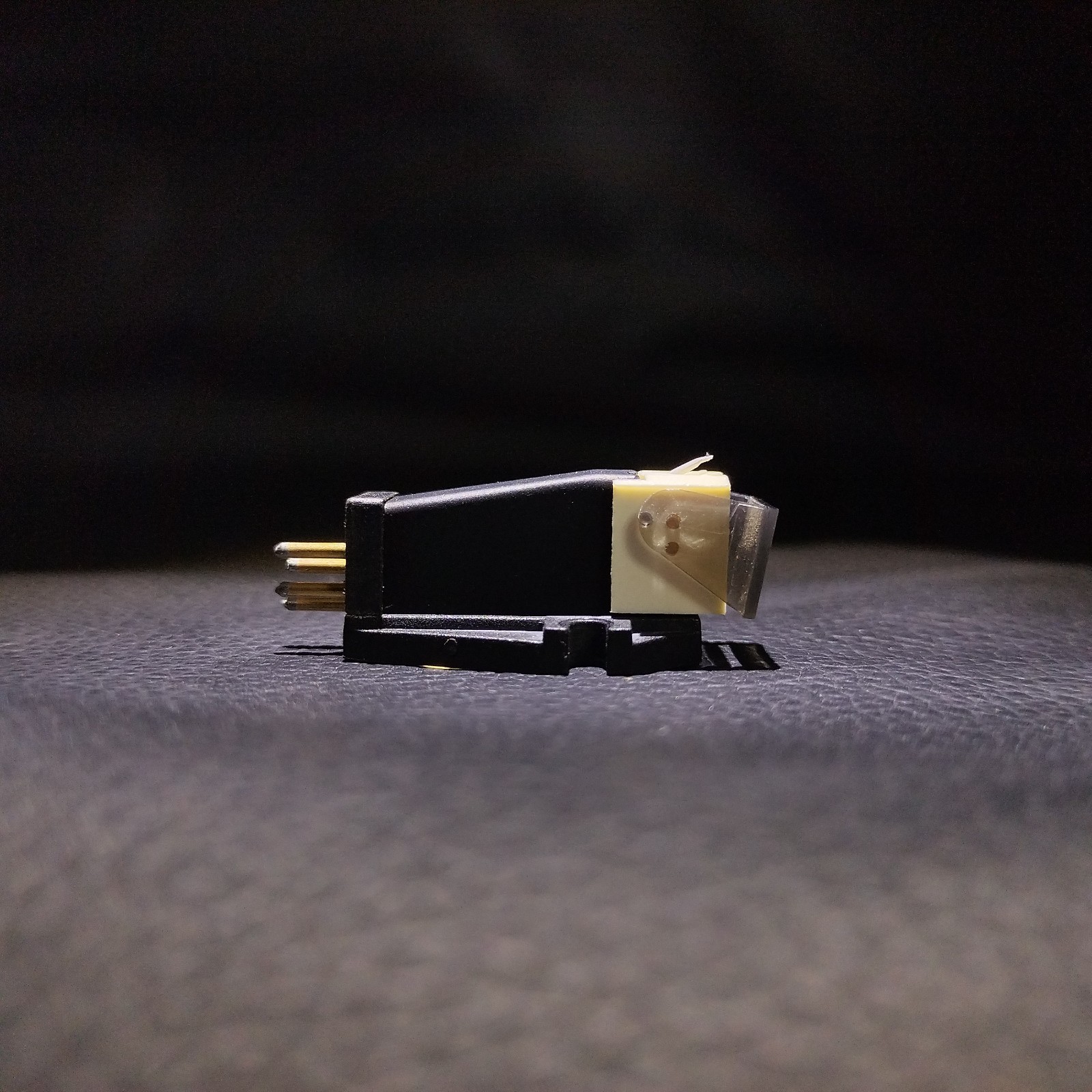 ortofon FF15 / FF‐15 (White) Genuine Original Diamond Stylus