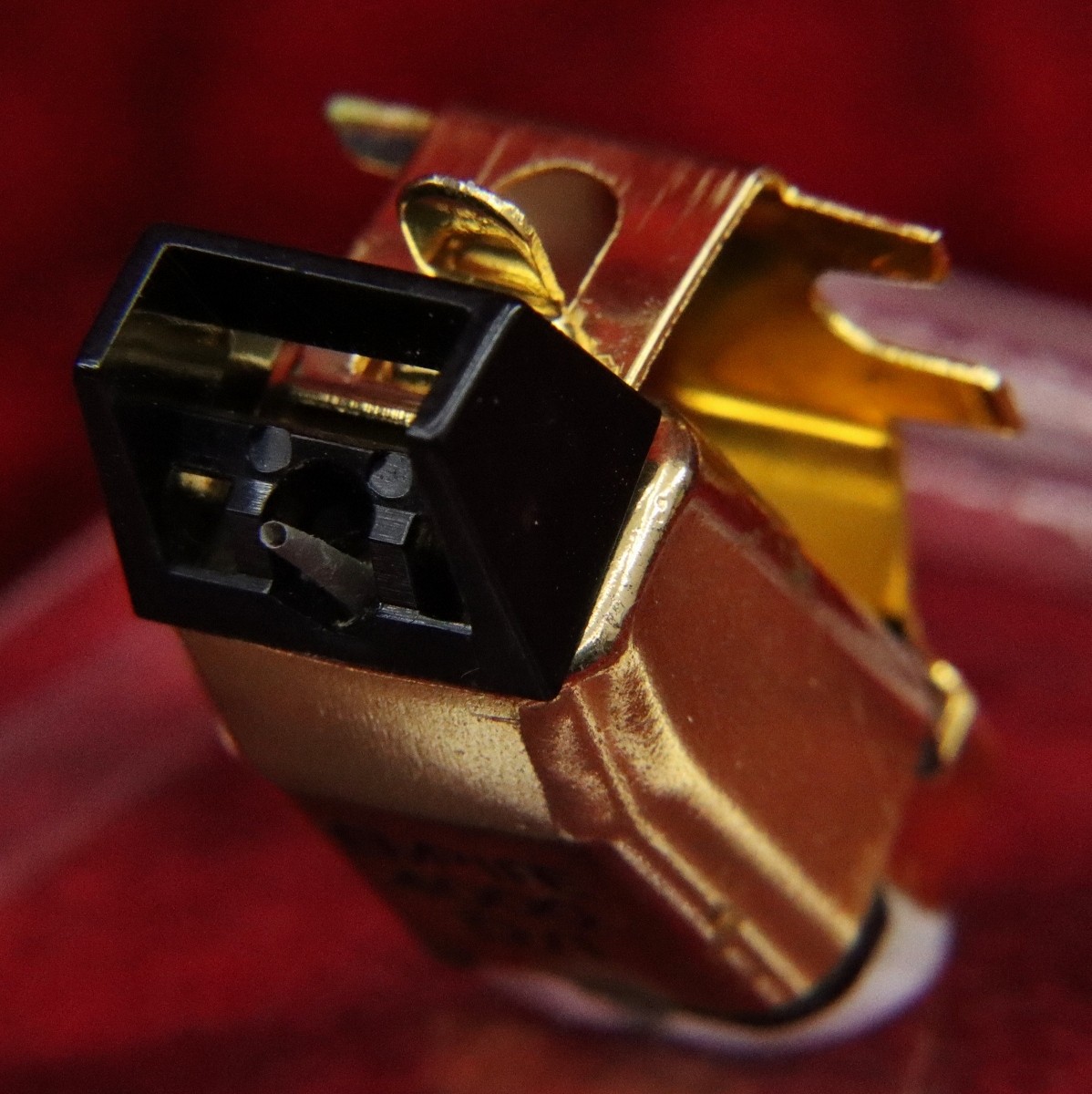 Empire 4000D/1 MI Stereo Cartridge Broken Stylus For Parts Japan