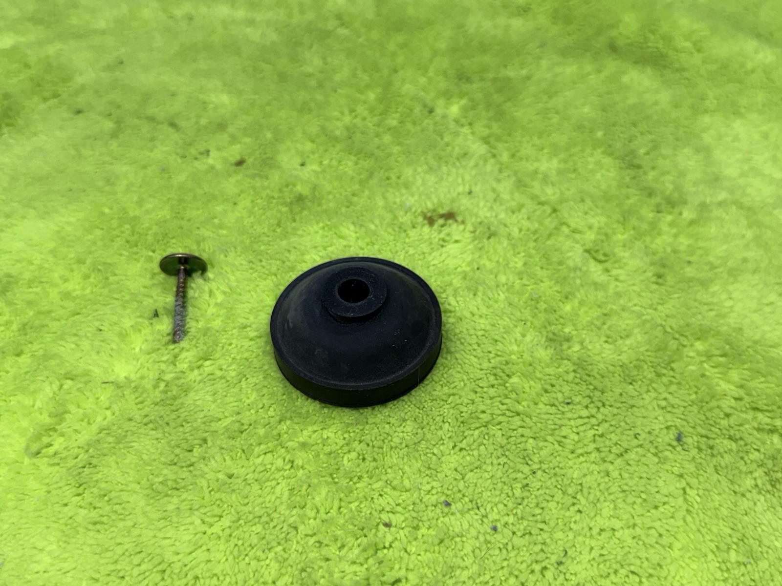 1X JVC L-A31 Other Turntable OEM RUBBER STABILIZER LEG FOOT ONLY SEE PICS 🔥🔥