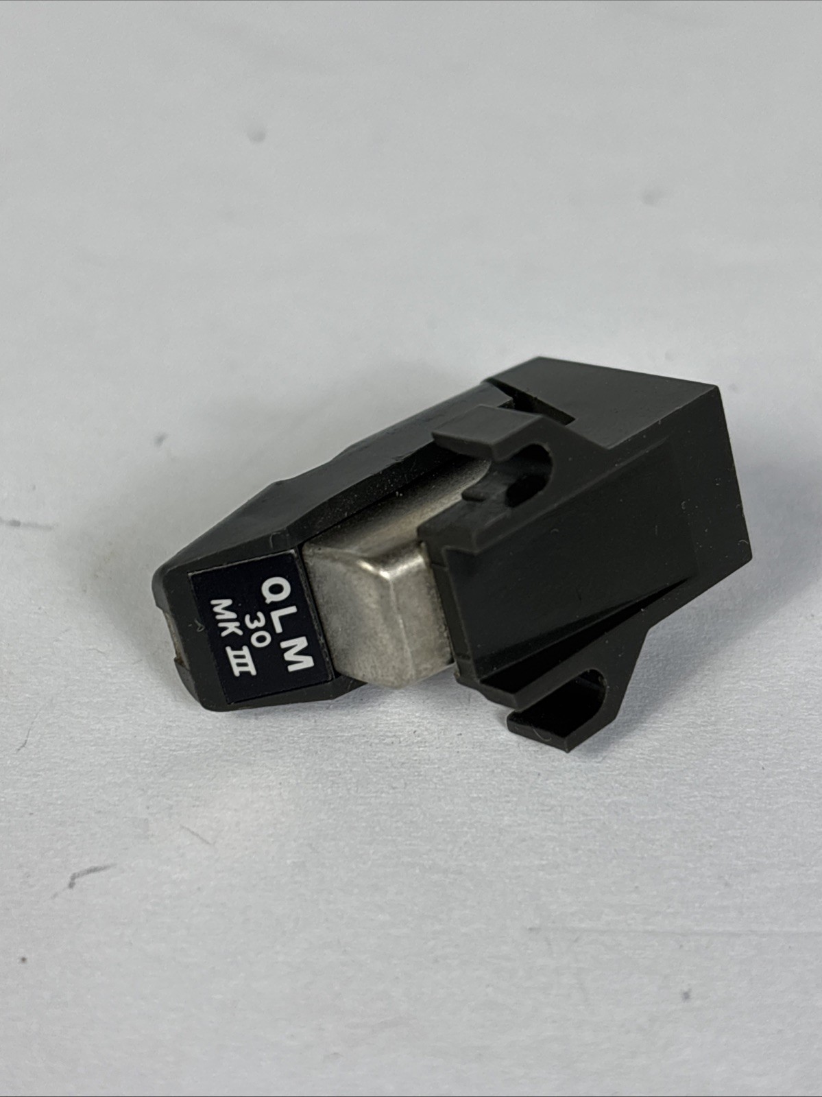 ADC QLM 30 MK III PHONO CARTRIDGE IN EXC CONDITION TRACKS 3-5 Grams. Ex Sounding