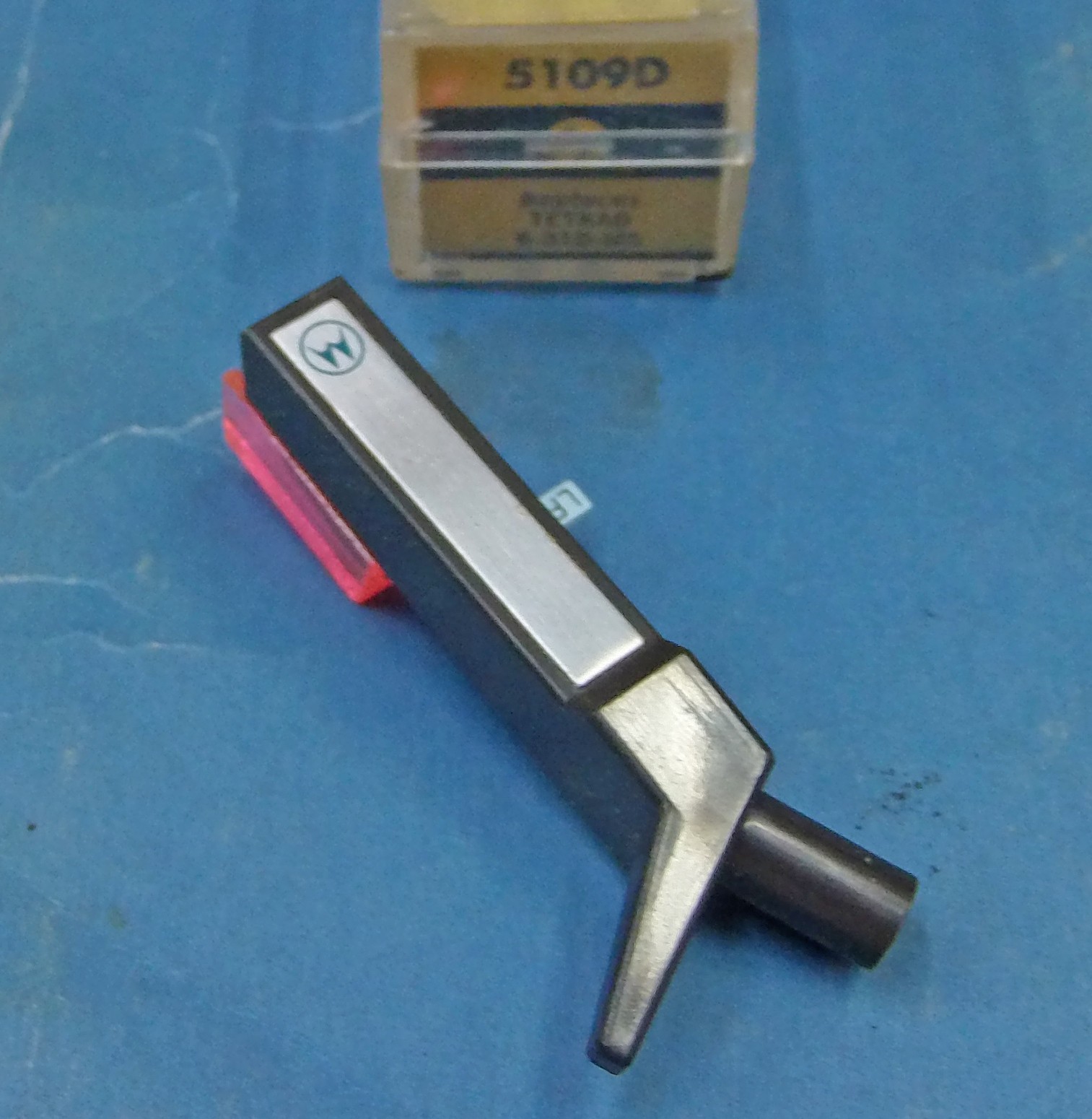 EV 5109D PHONOGRAPH CARTRIDGE STYLUS for Motorola 59C63784-A01 Astatic 367d 1186