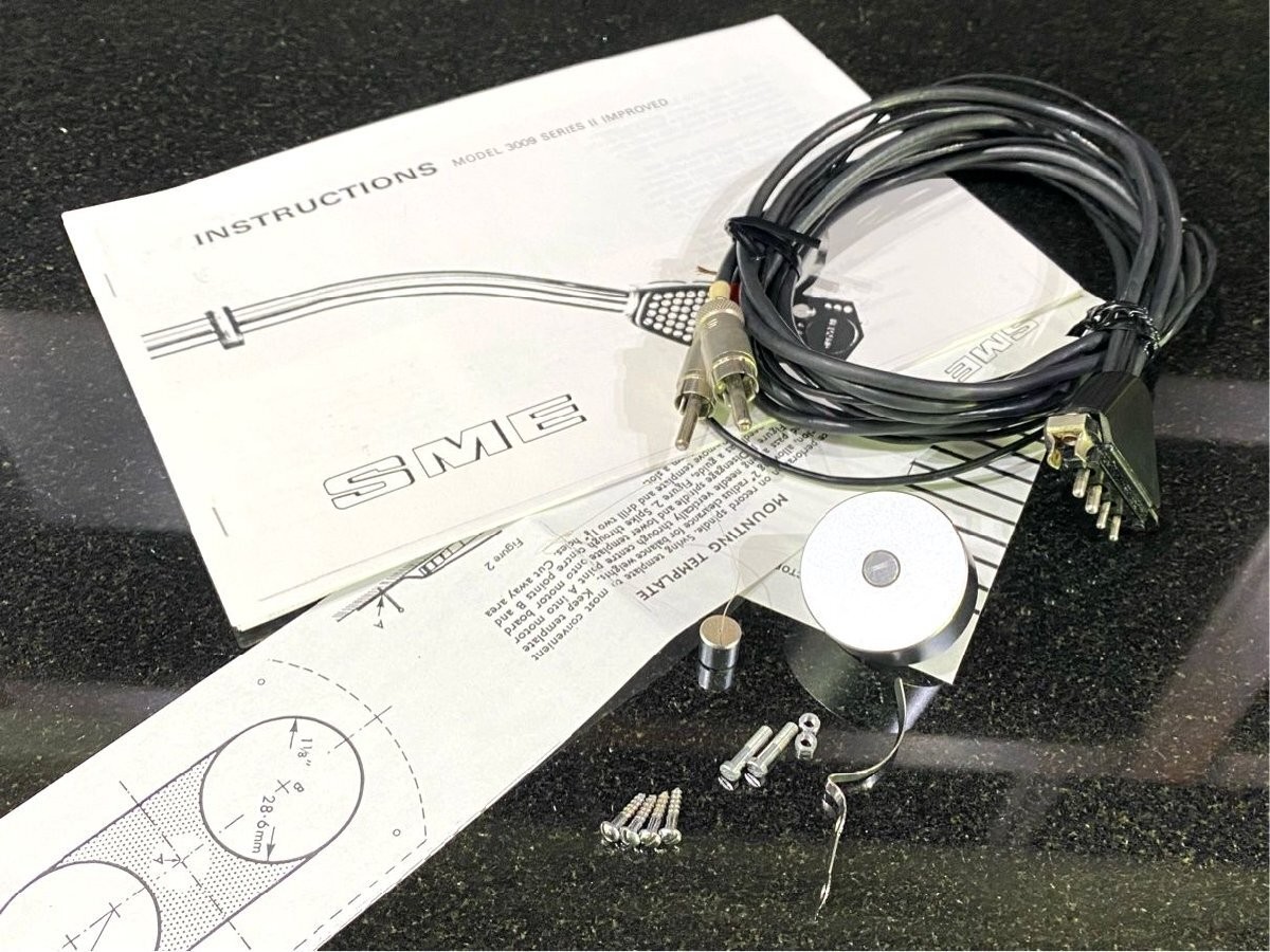 SME 3009 S2 Improved Tonearm Integrated Shell with SME Cable Used