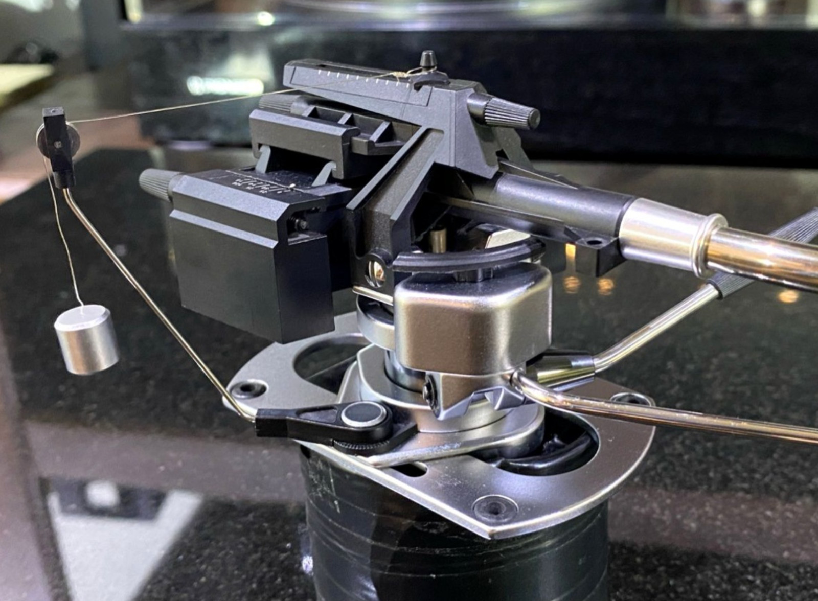 SME 3009 Series III Tonearm with Internal weight SME cable tested Excellent