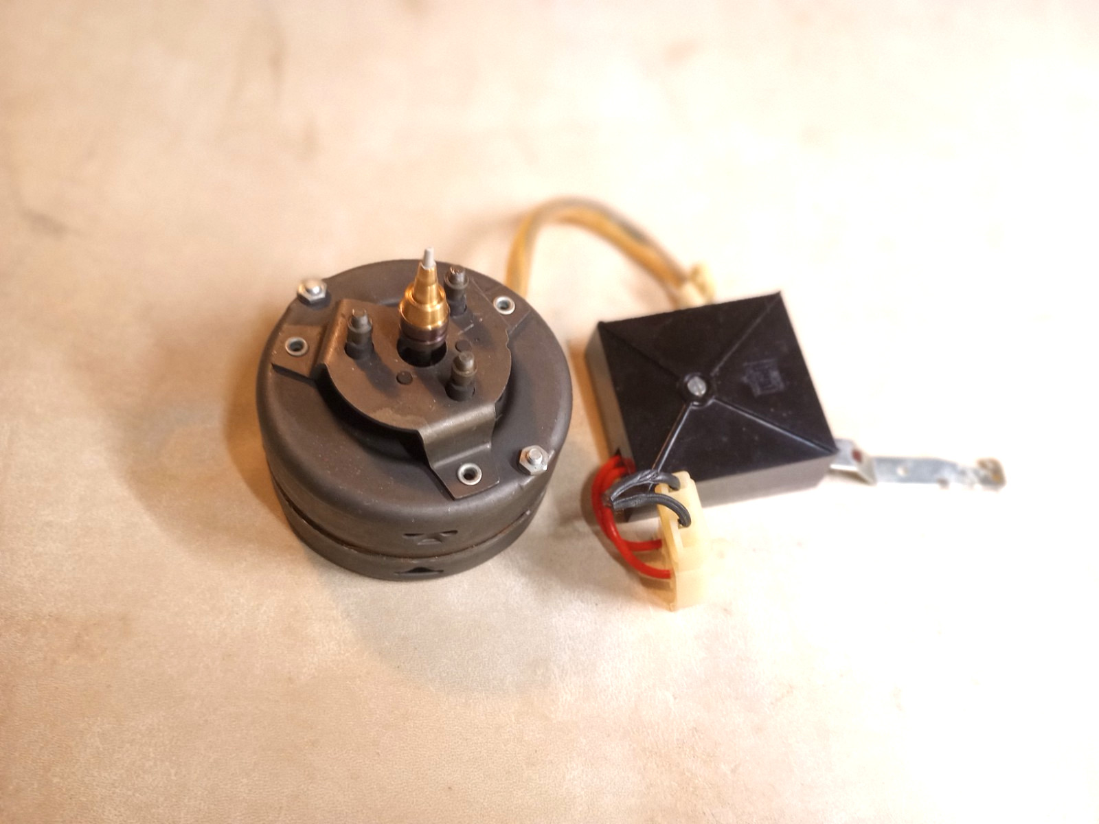 VINTAGE DUAL 1019 MOTOR ASSEMBLY WORKS GREAT!