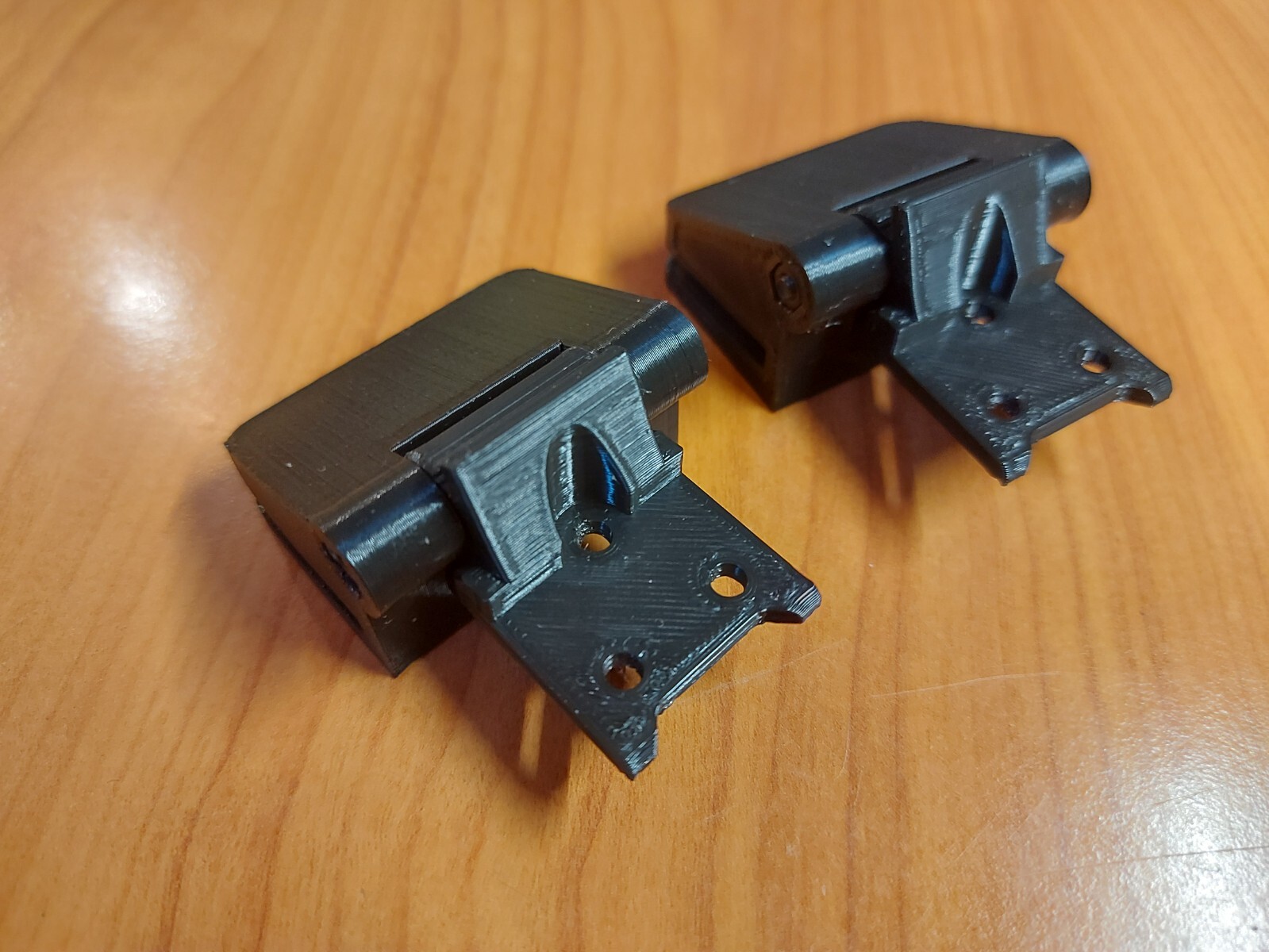 2x SANSUI FR-1080 Turntable Dust Cover Hinge Hinges Zippers Lid LID CAPA