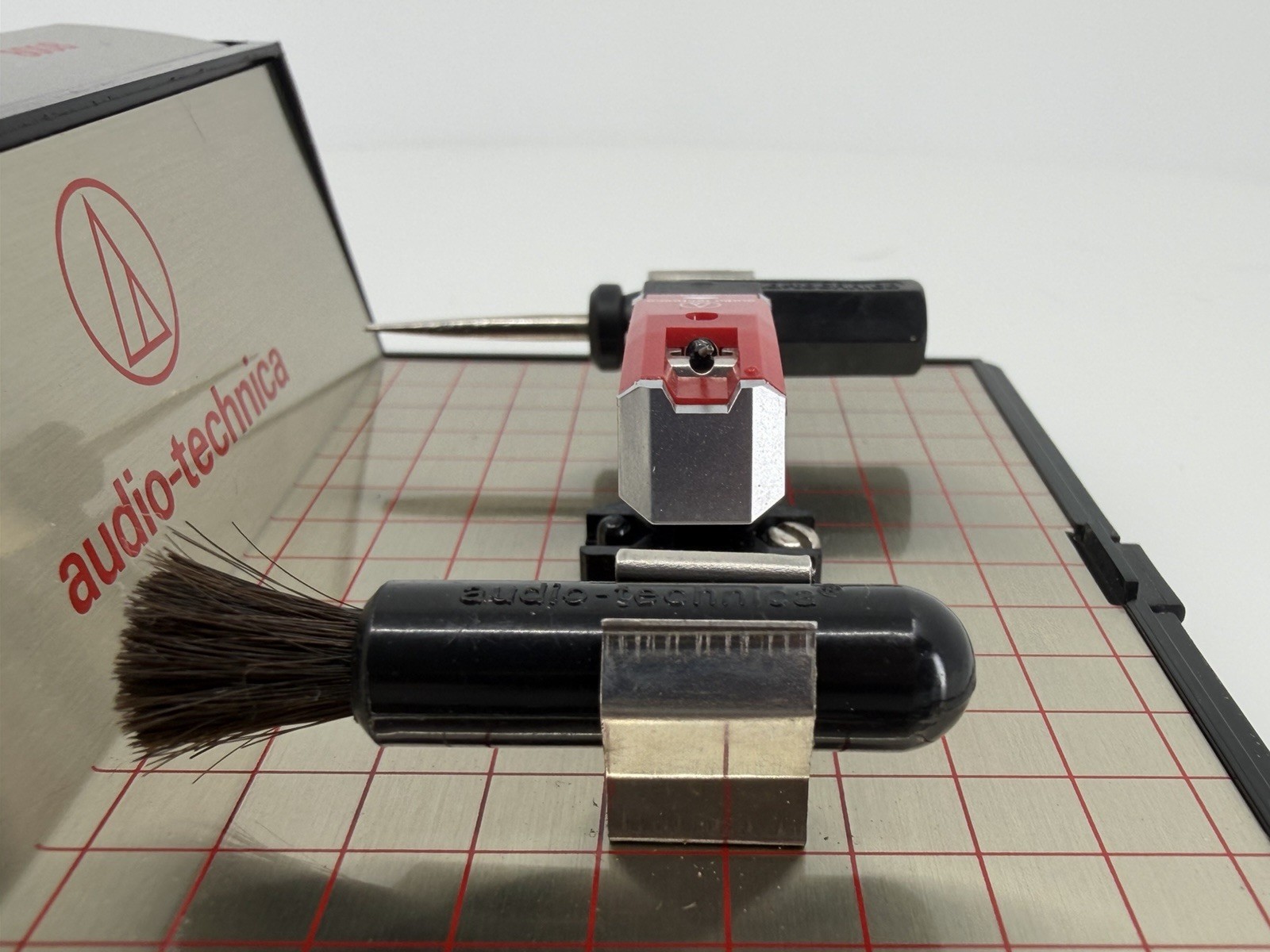 Audio-Technica 8008 Studio Reference Phono Cartridge w/ Case Japan Untested