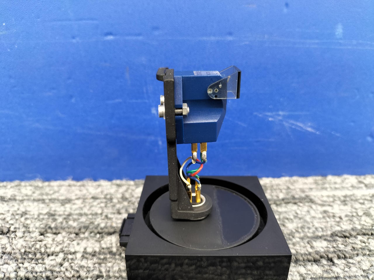 Ortofon Ortofon MC-20 broken needle has been repaired
