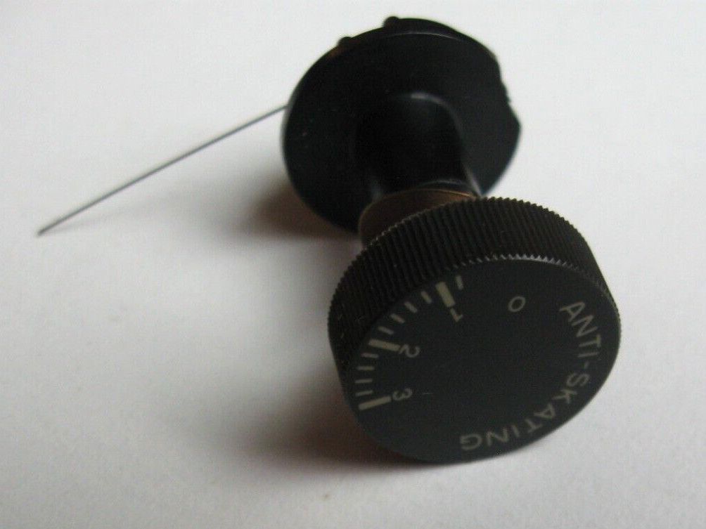AKAI AP-B10C Turntable Part / ANTI-SKATING KNOB ASSEMBLY