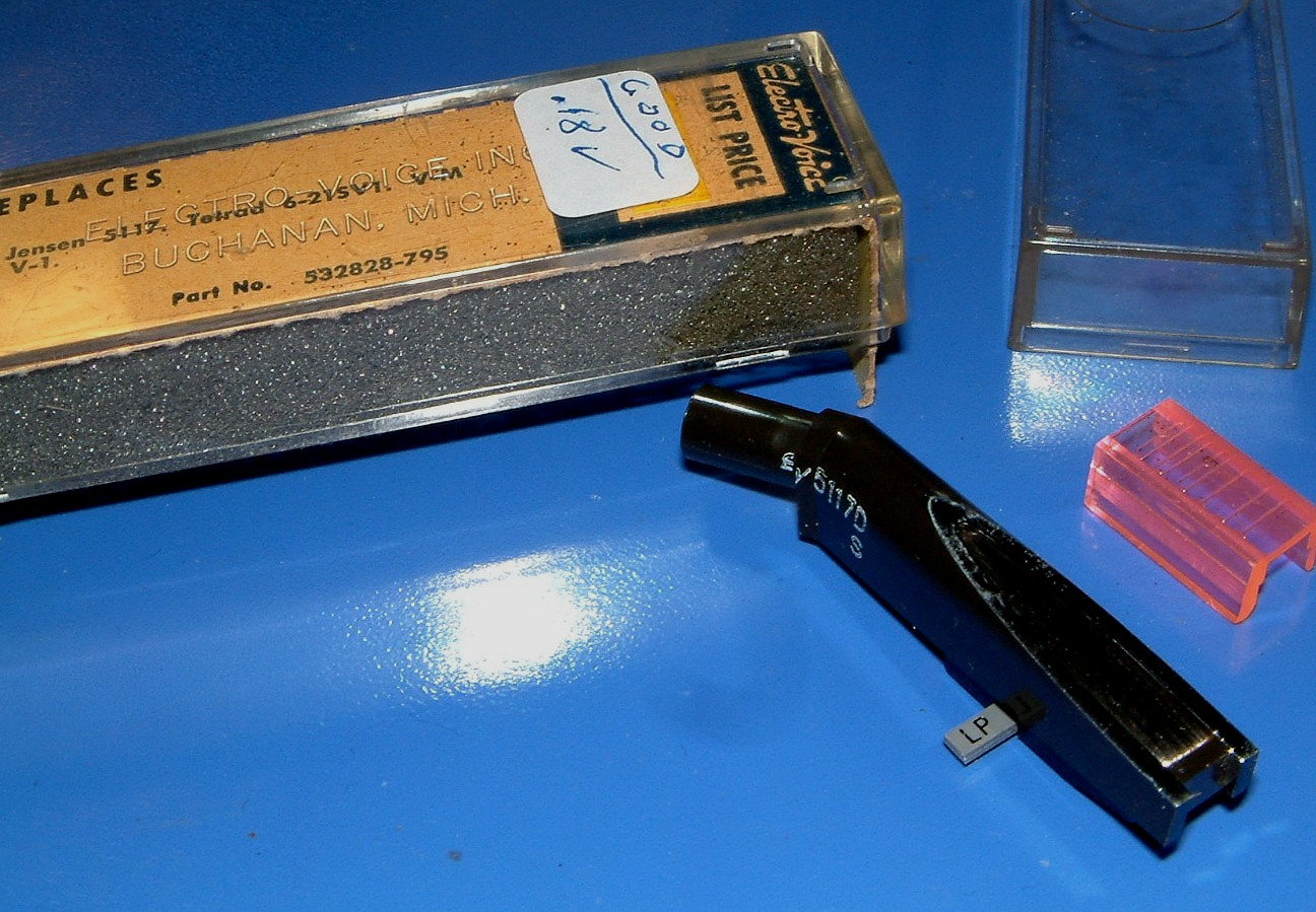 EV 5117D CERAMIC Stereo CARTRIDGE & TETRAD G1D flip Needle for 6-215-V1, TESTED