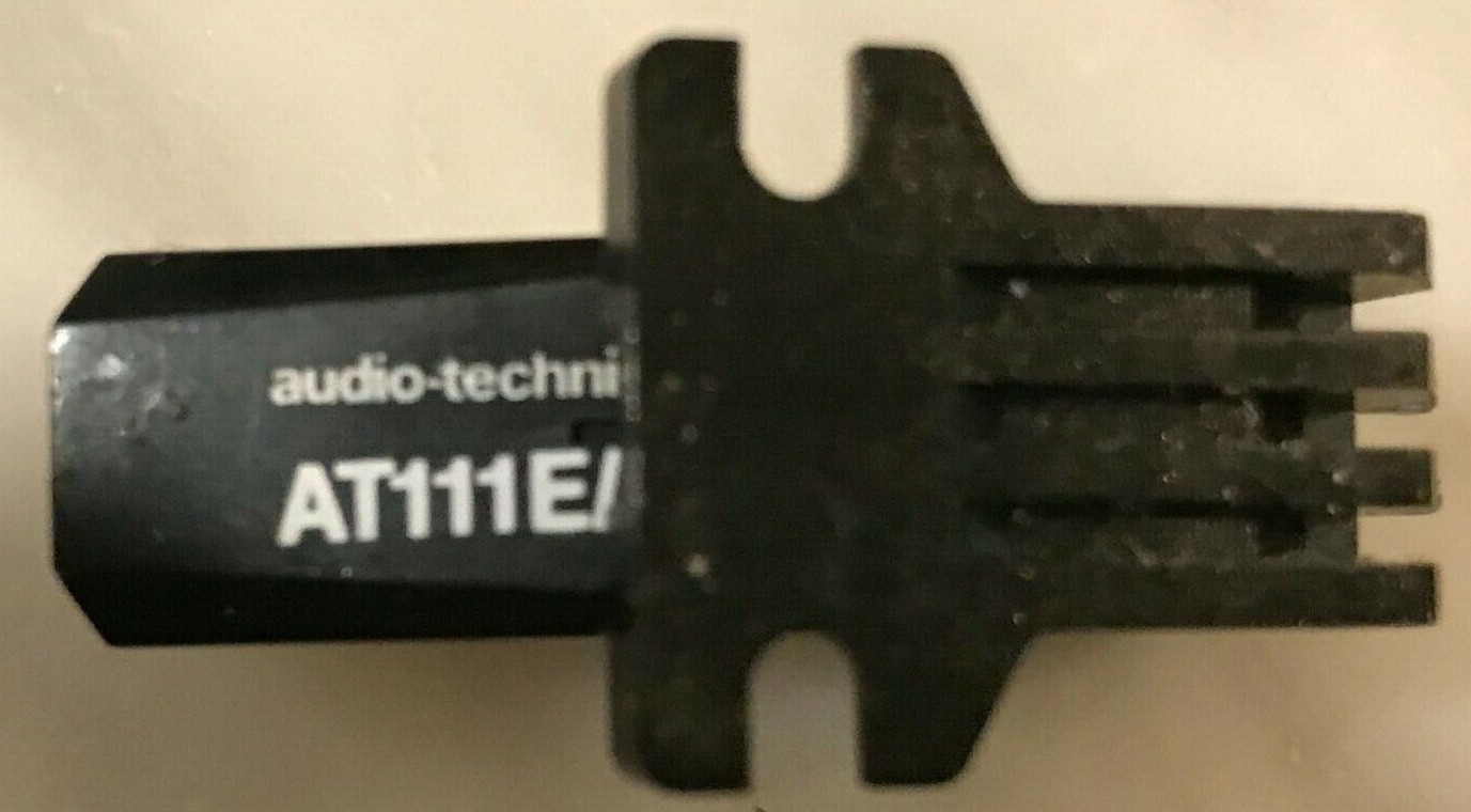 AUDIO TECHNICA AT111E/U P-MOUNT CARTRIDGE & AUDIO TECHNICA STYLUS + 1/2″ ADAPTER
