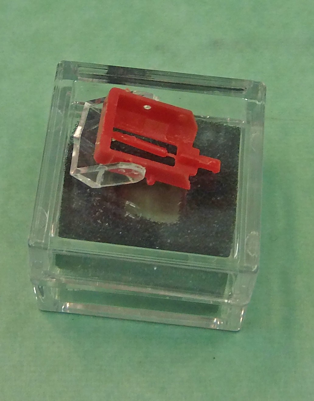 NEW IN SEALED BOX REPLACEMENT NEEDLE FOR CROSLEY STACK-O-MATIC NS1 NS-1 904-D7