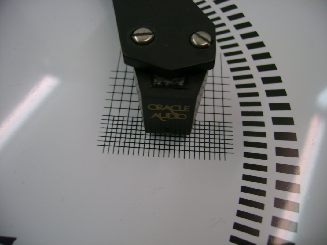 Oracle Calibrator Disc-Universal Arm/Cartridge Alignment Protractor with strobe