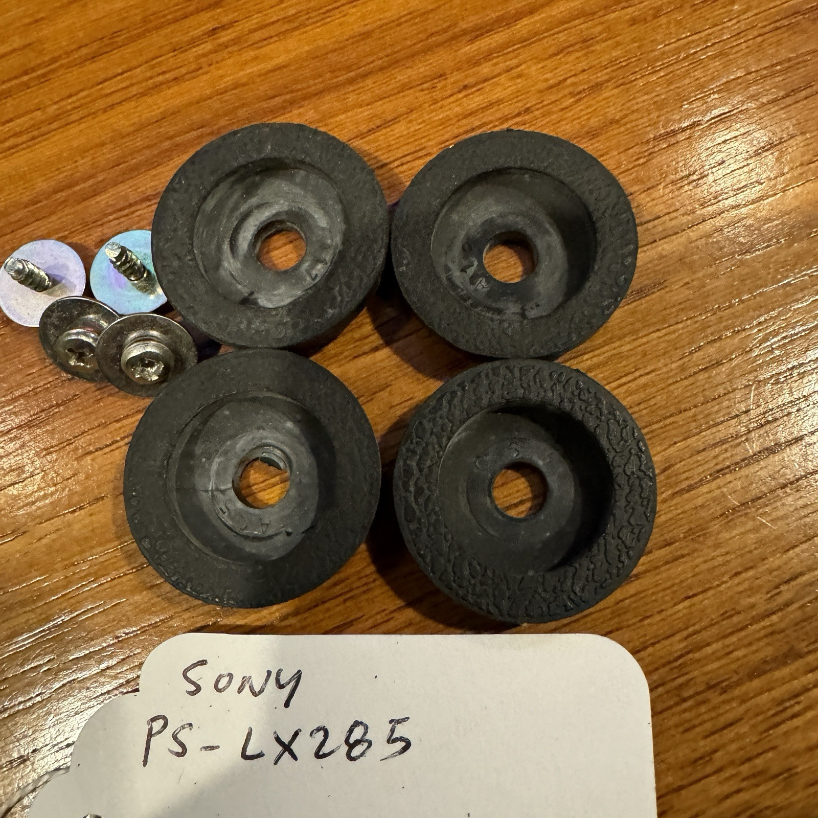 SONY PS-LX285 ORIGINAL RUBBER FEET – VERY GOOD CONDITION