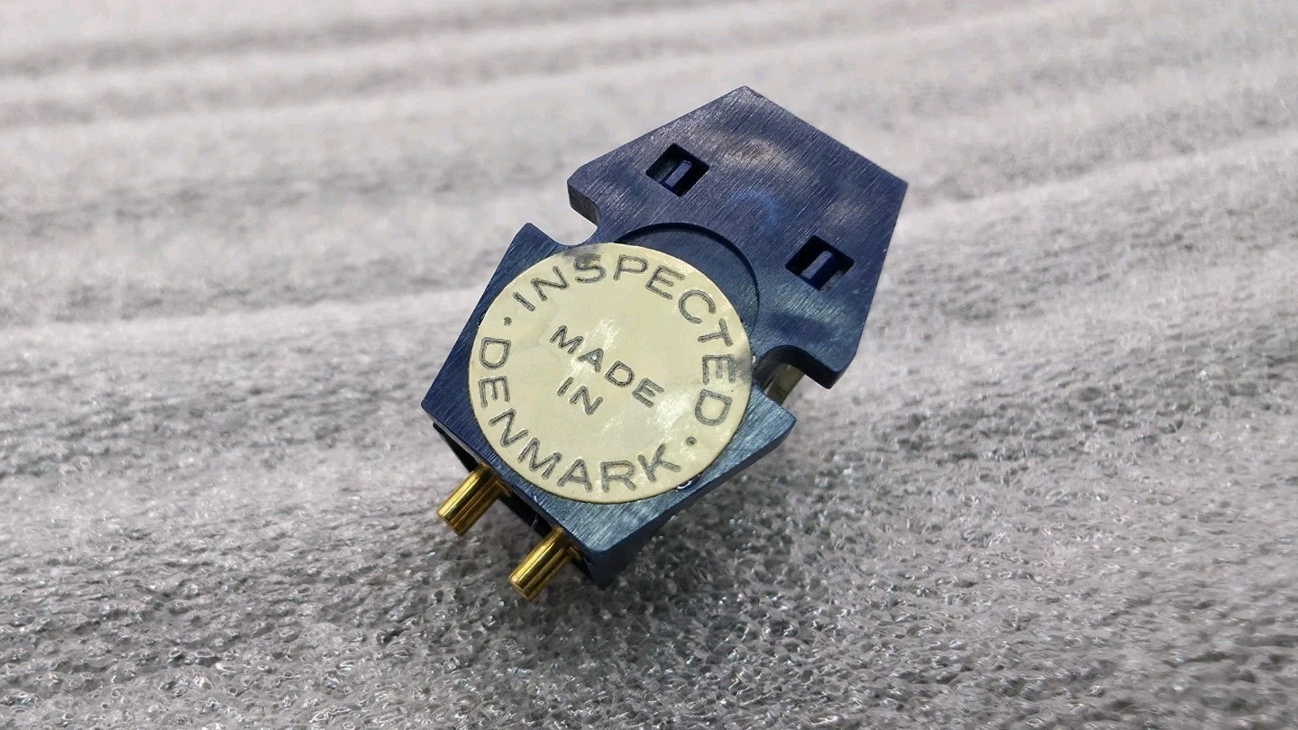 Ortofon MC 20. Mc Cartridge In Vg Condition