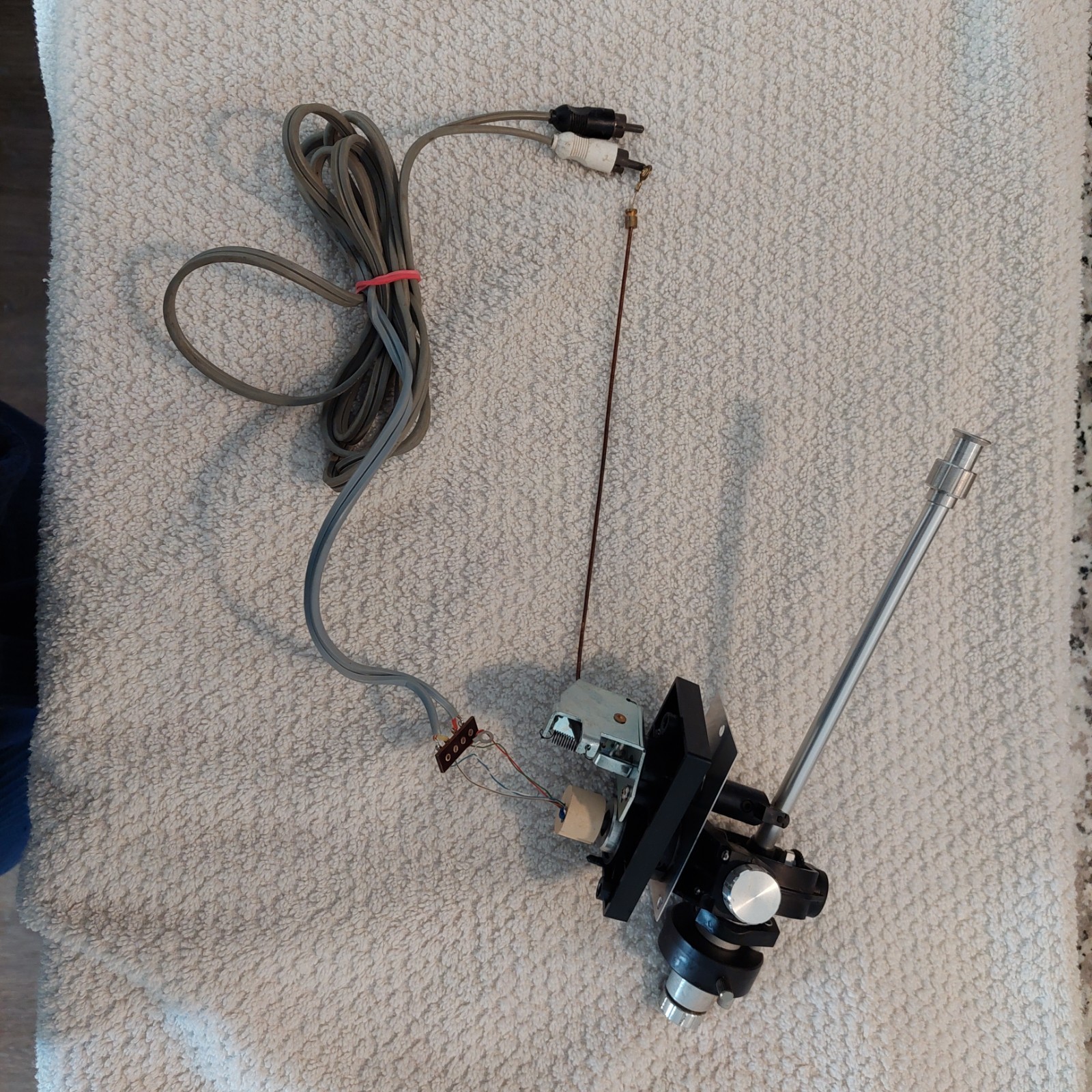 Thorens TD 145 tonearm complete with RCA cables TP 16