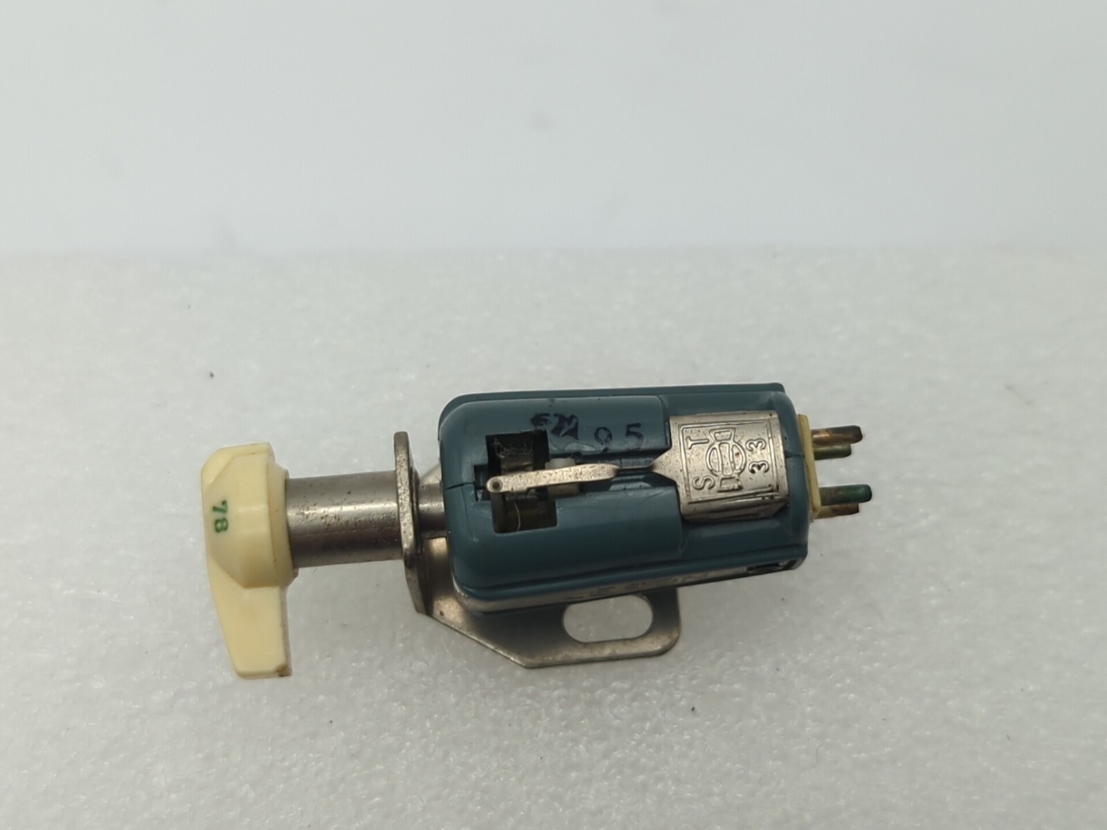 LESON RECORD PLAYER Cartridge – UNTESTED FOR PARTS REPAIR DISPLAY